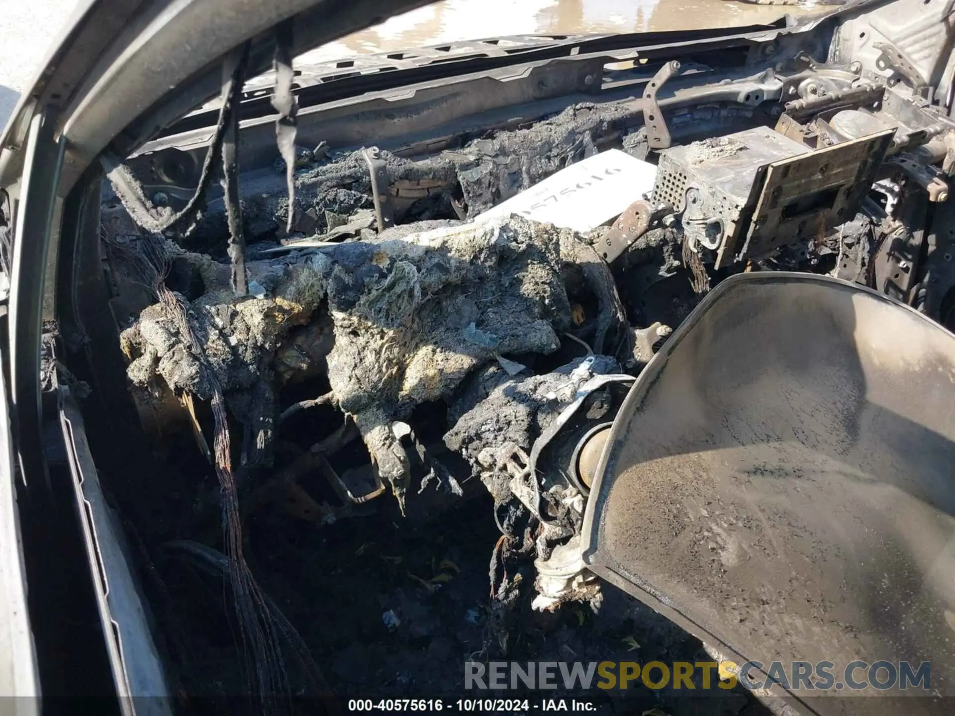 7 Photograph of a damaged car 5YFB4MDE6PP043154 TOYOTA COROLLA 2023