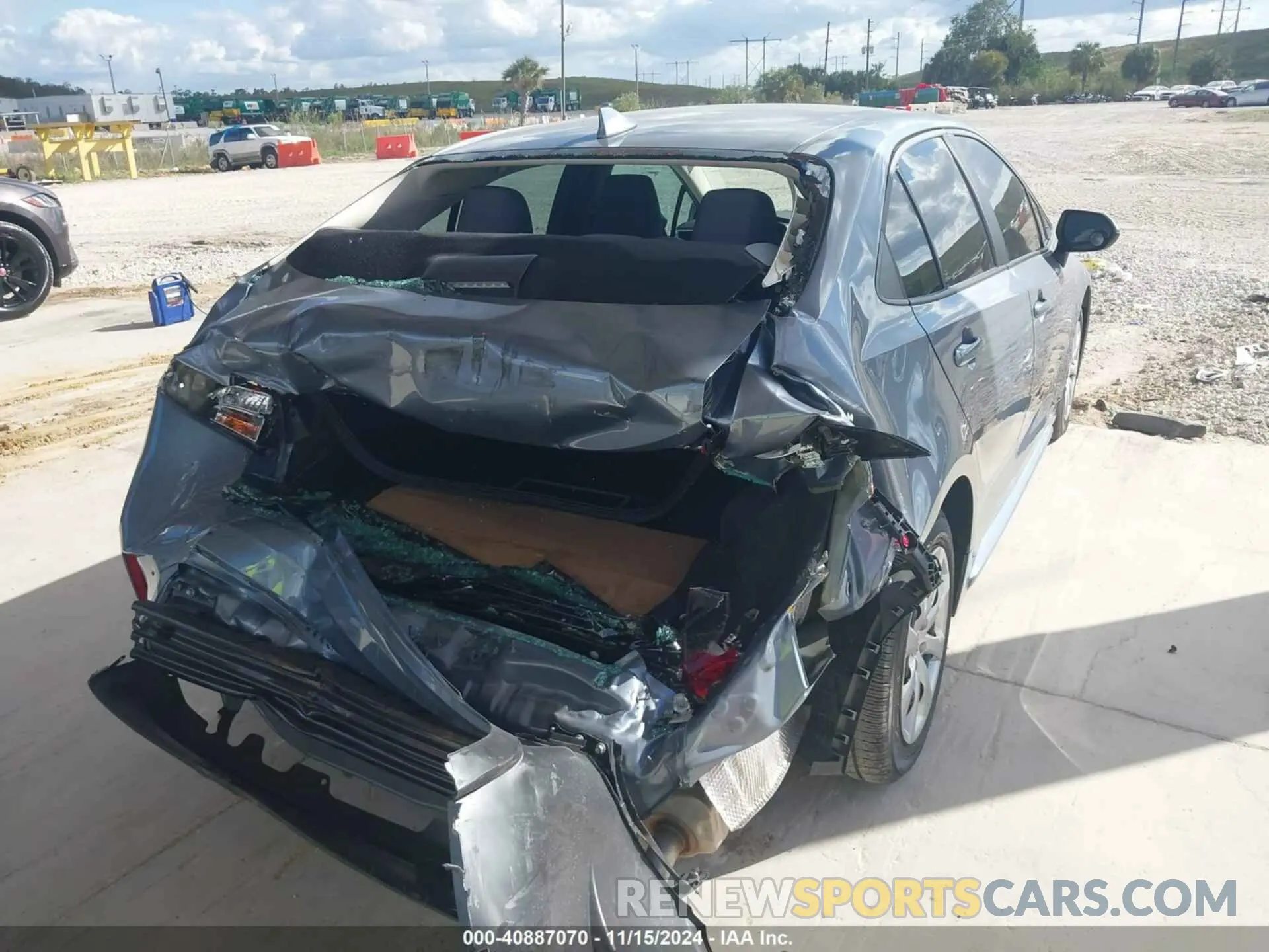 4 Photograph of a damaged car 5YFB4MDE7PP008848 TOYOTA COROLLA 2023