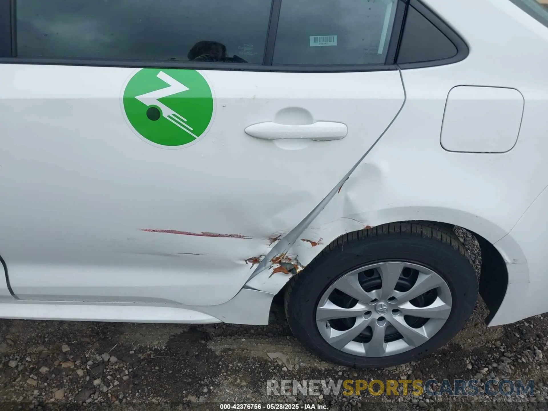 6 Photograph of a damaged car 5YFB4MDE7PP019087 TOYOTA COROLLA 2023