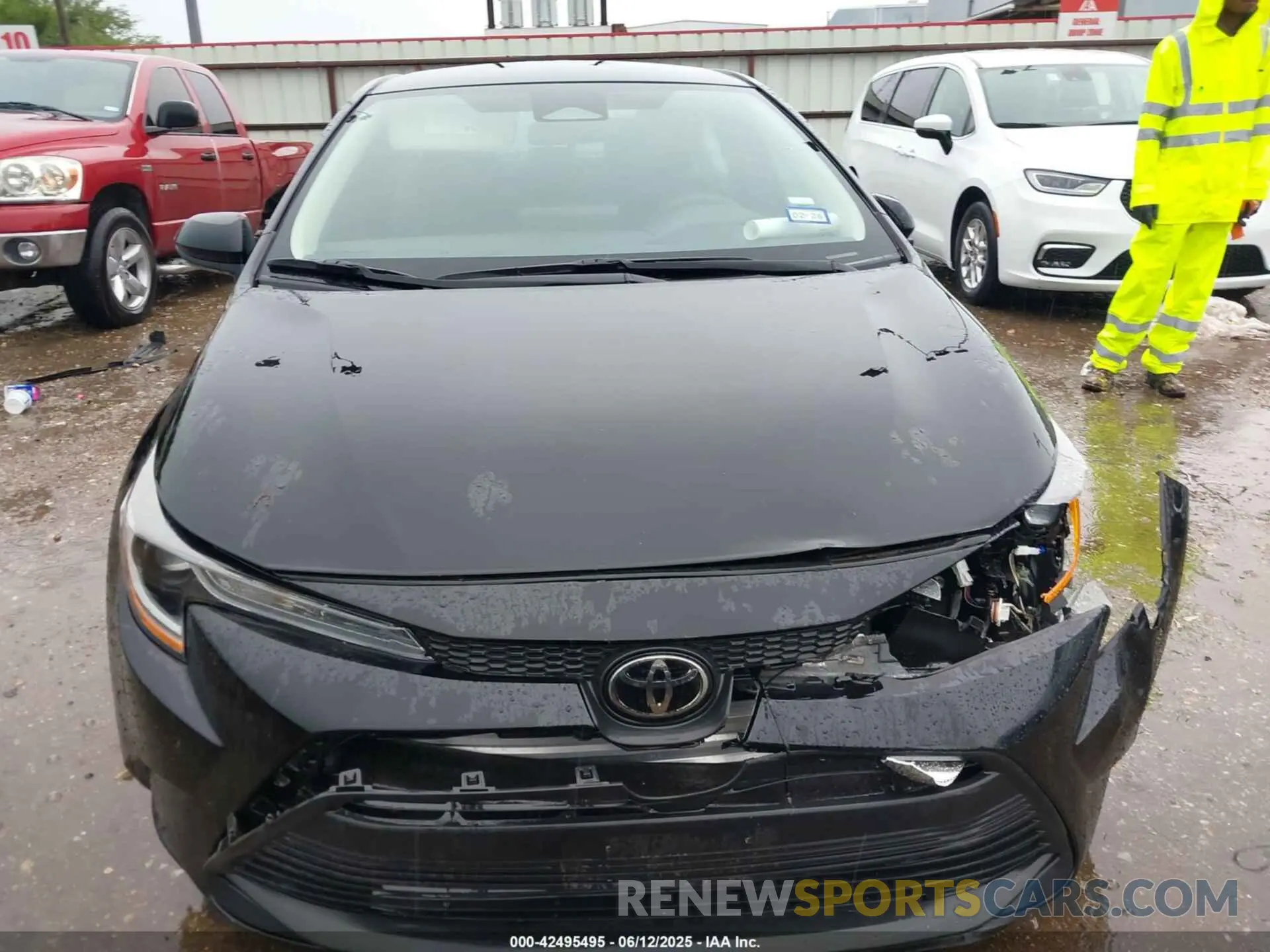 12 Фотография поврежденного автомобиля 5YFB4MDE7PP022099 TOYOTA COROLLA 2023