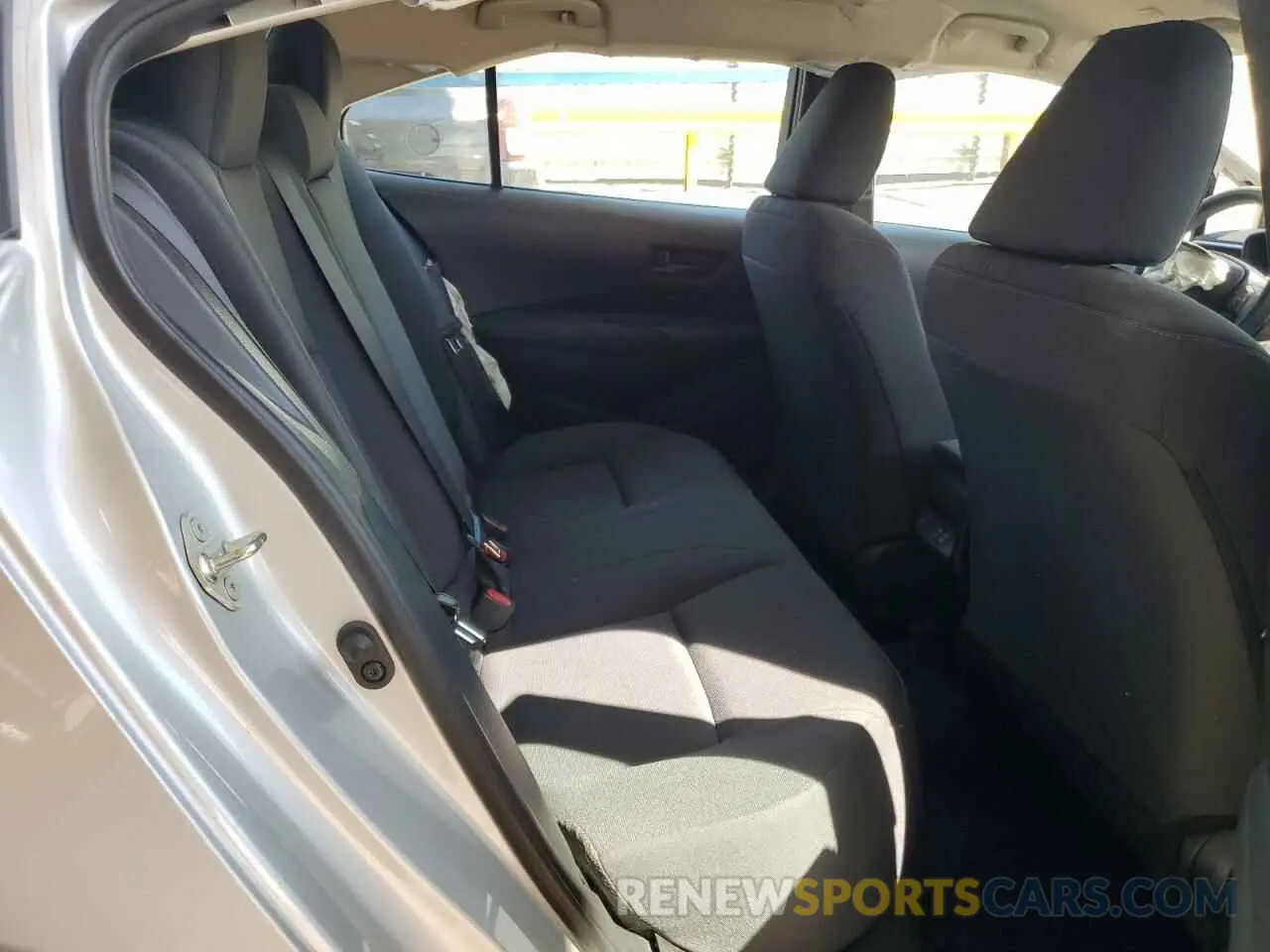 10 Photograph of a damaged car 5YFB4MDE7PP031918 TOYOTA COROLLA 2023
