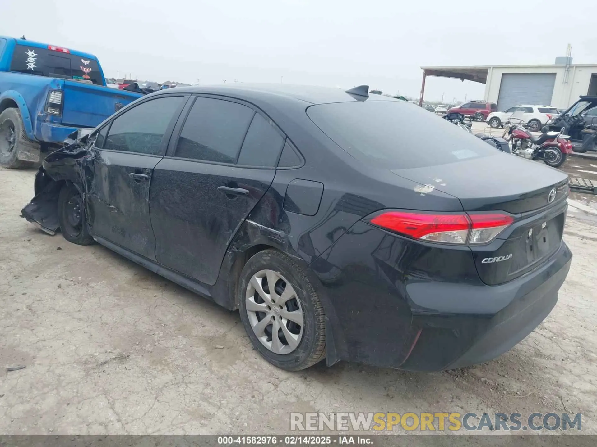 3 Photograph of a damaged car 5YFB4MDE7PP041395 TOYOTA COROLLA 2023