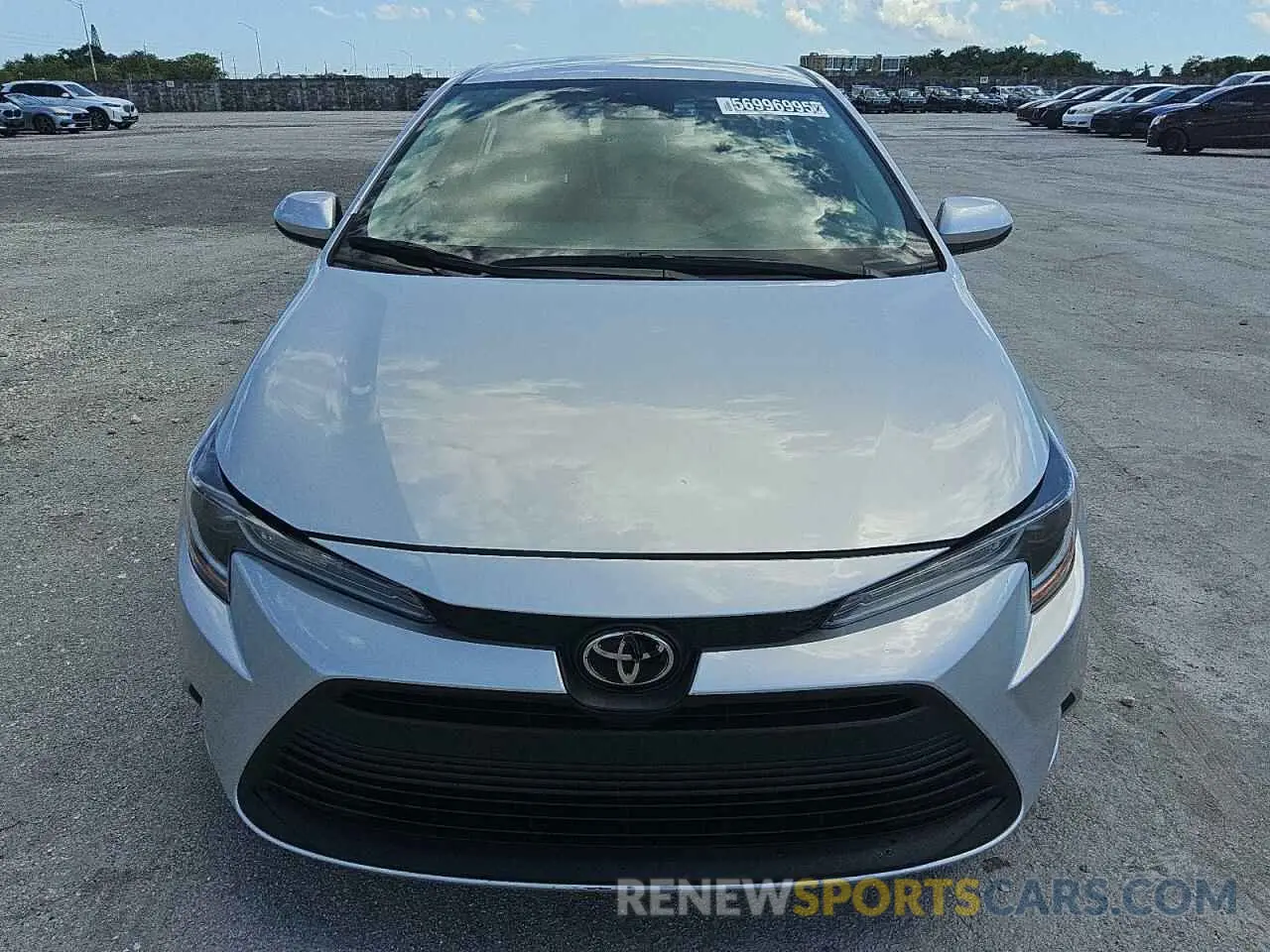 5 Photograph of a damaged car 5YFB4MDE7PP052672 TOYOTA COROLLA 2023