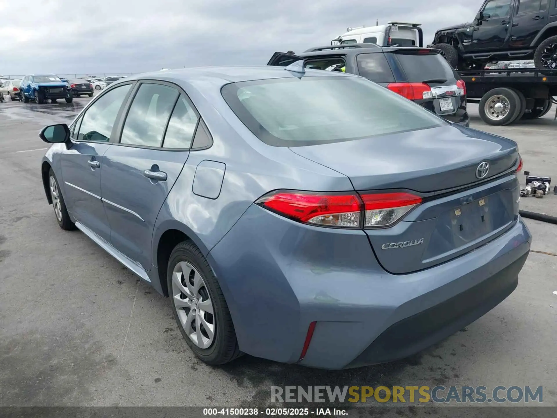 3 Фотография поврежденного автомобиля 5YFB4MDE8PP012780 TOYOTA COROLLA 2023