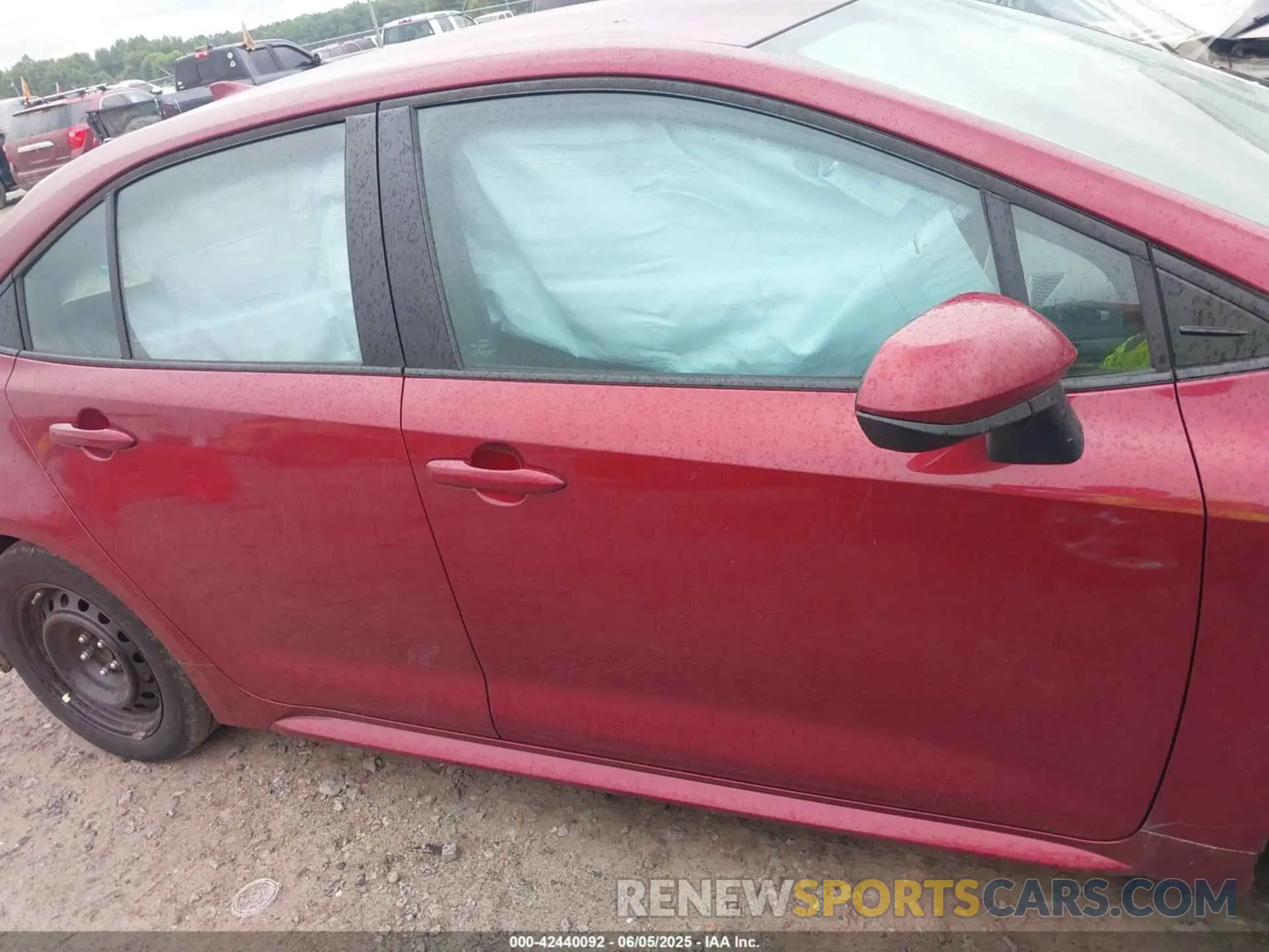 13 Photograph of a damaged car 5YFB4MDE8PP014691 TOYOTA COROLLA 2023