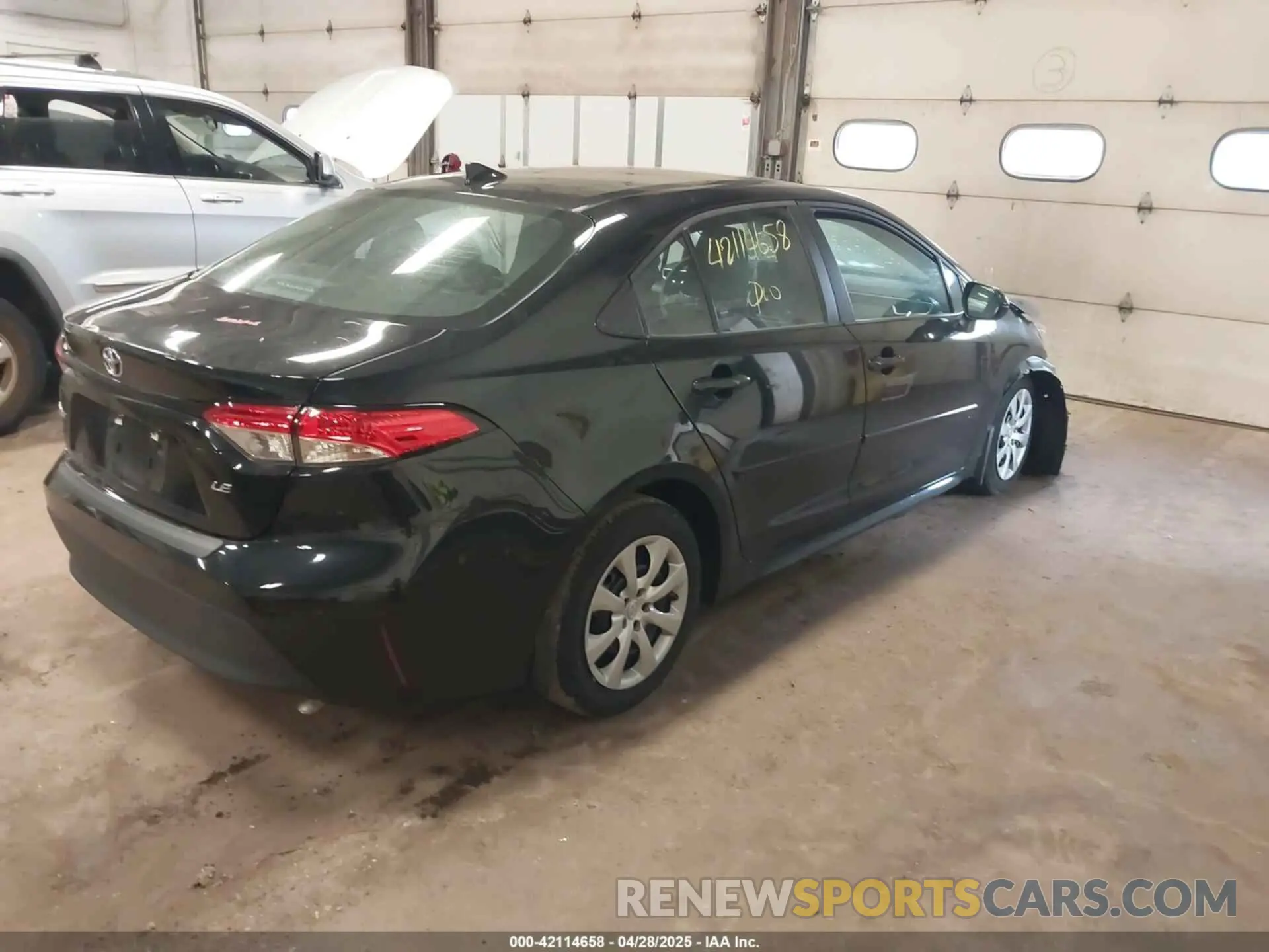 4 Photograph of a damaged car 5YFB4MDE9PP010374 TOYOTA COROLLA 2023