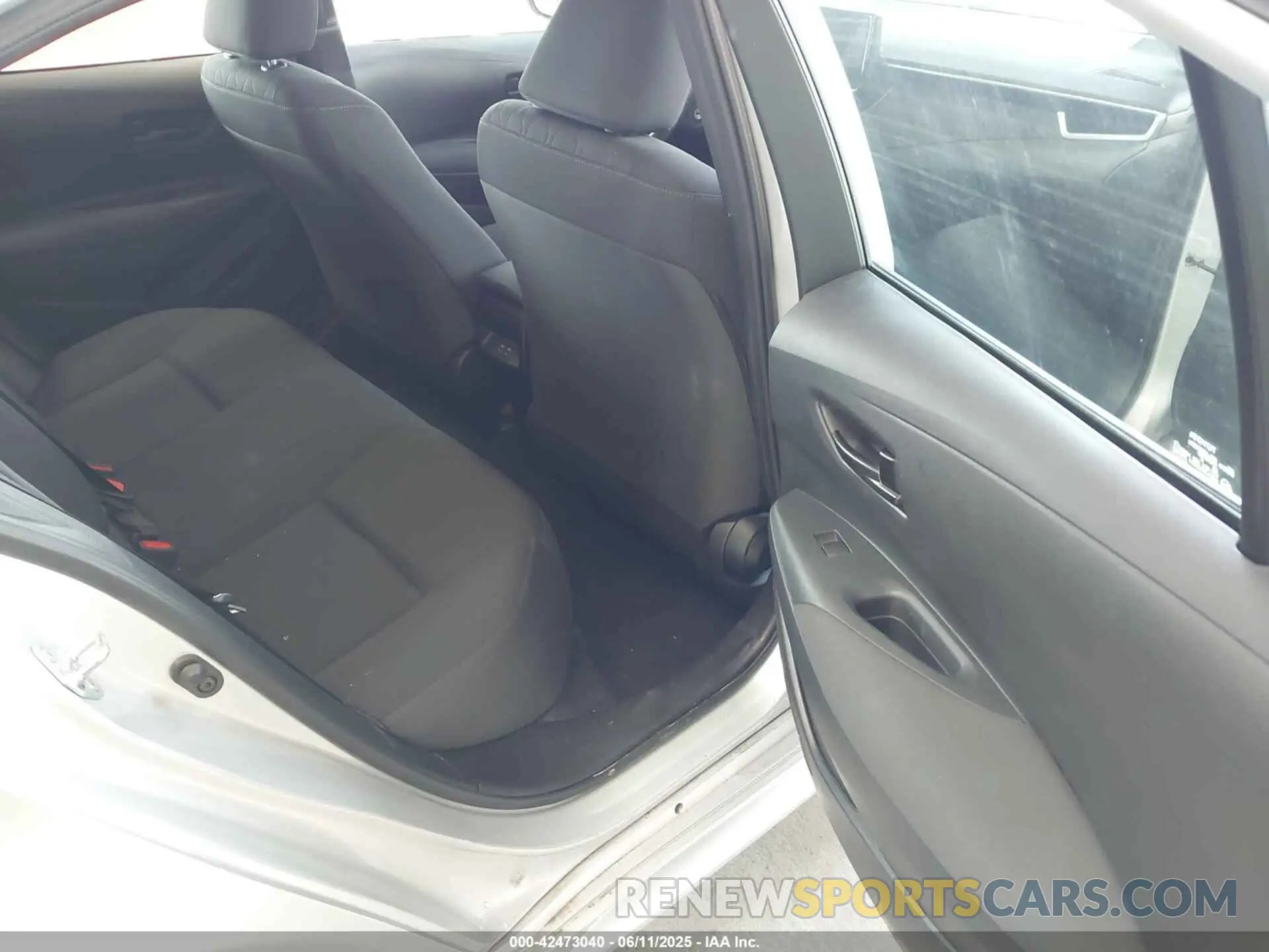 8 Фотография поврежденного автомобиля 5YFB4MDE9PP029829 TOYOTA COROLLA 2023