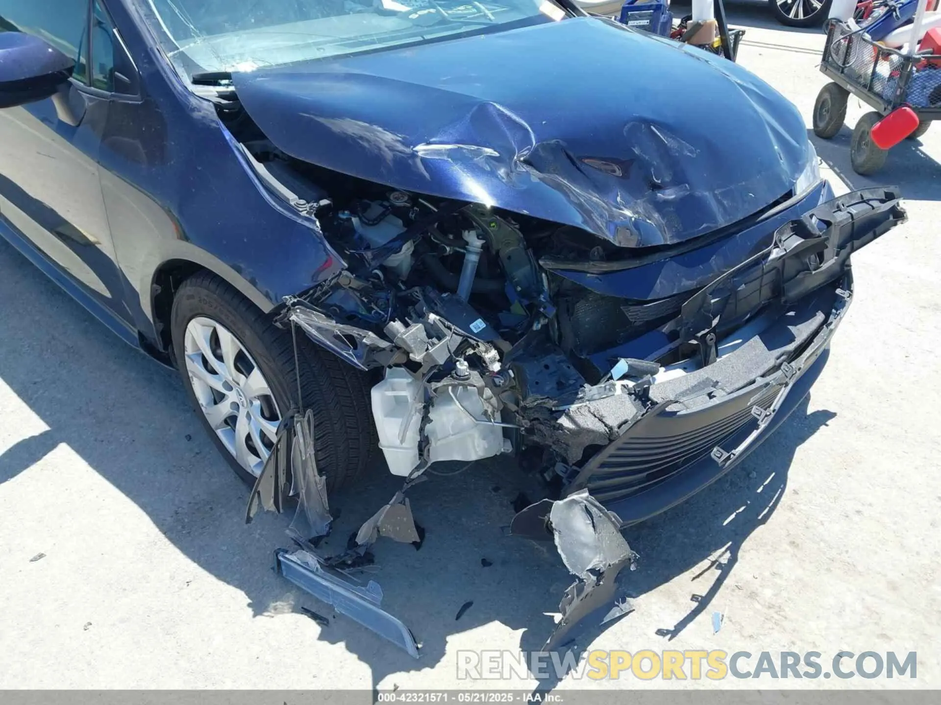 17 Photograph of a damaged car 5YFB4MDE9PP056769 TOYOTA COROLLA 2023