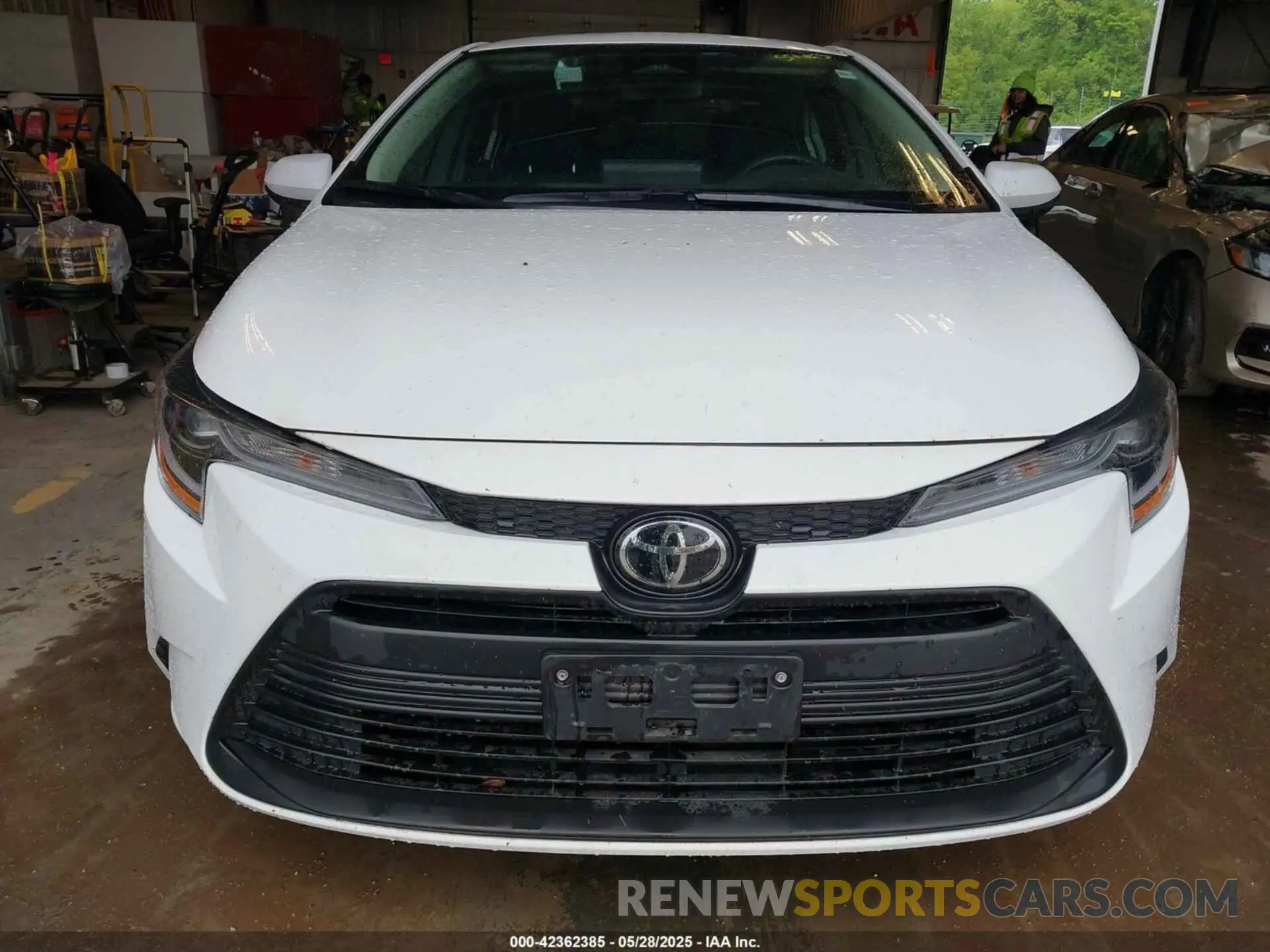 12 Photograph of a damaged car 5YFB4MDEXPP013655 TOYOTA COROLLA 2023