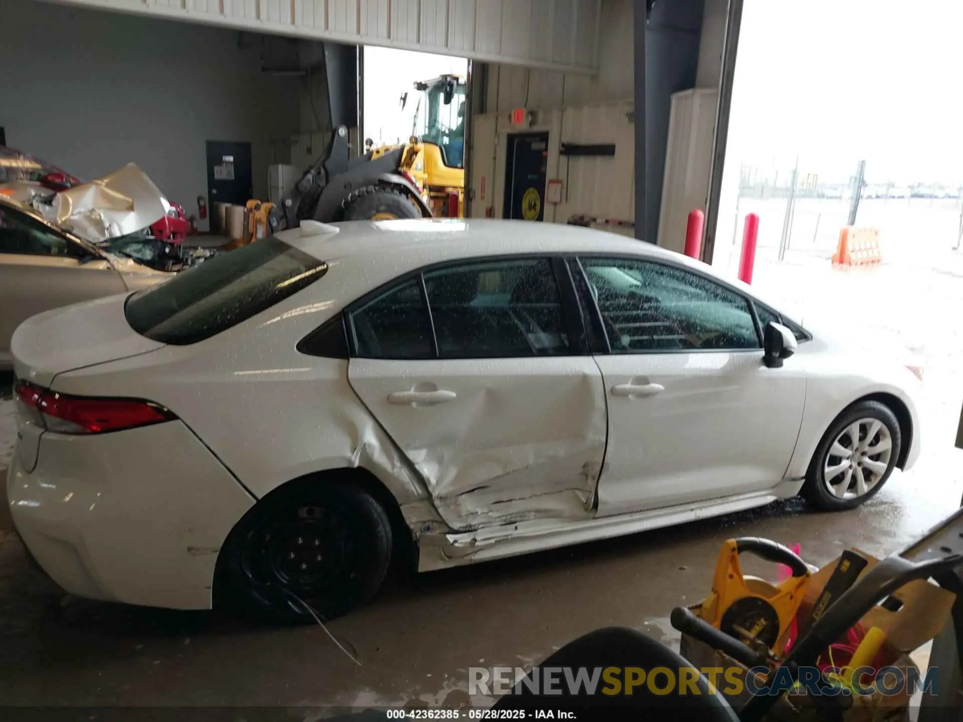 13 Photograph of a damaged car 5YFB4MDEXPP013655 TOYOTA COROLLA 2023