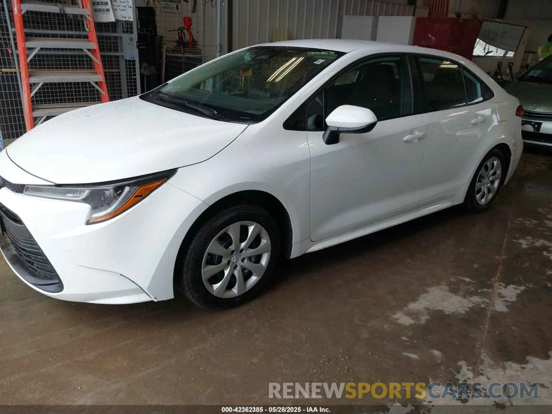 2 Photograph of a damaged car 5YFB4MDEXPP013655 TOYOTA COROLLA 2023