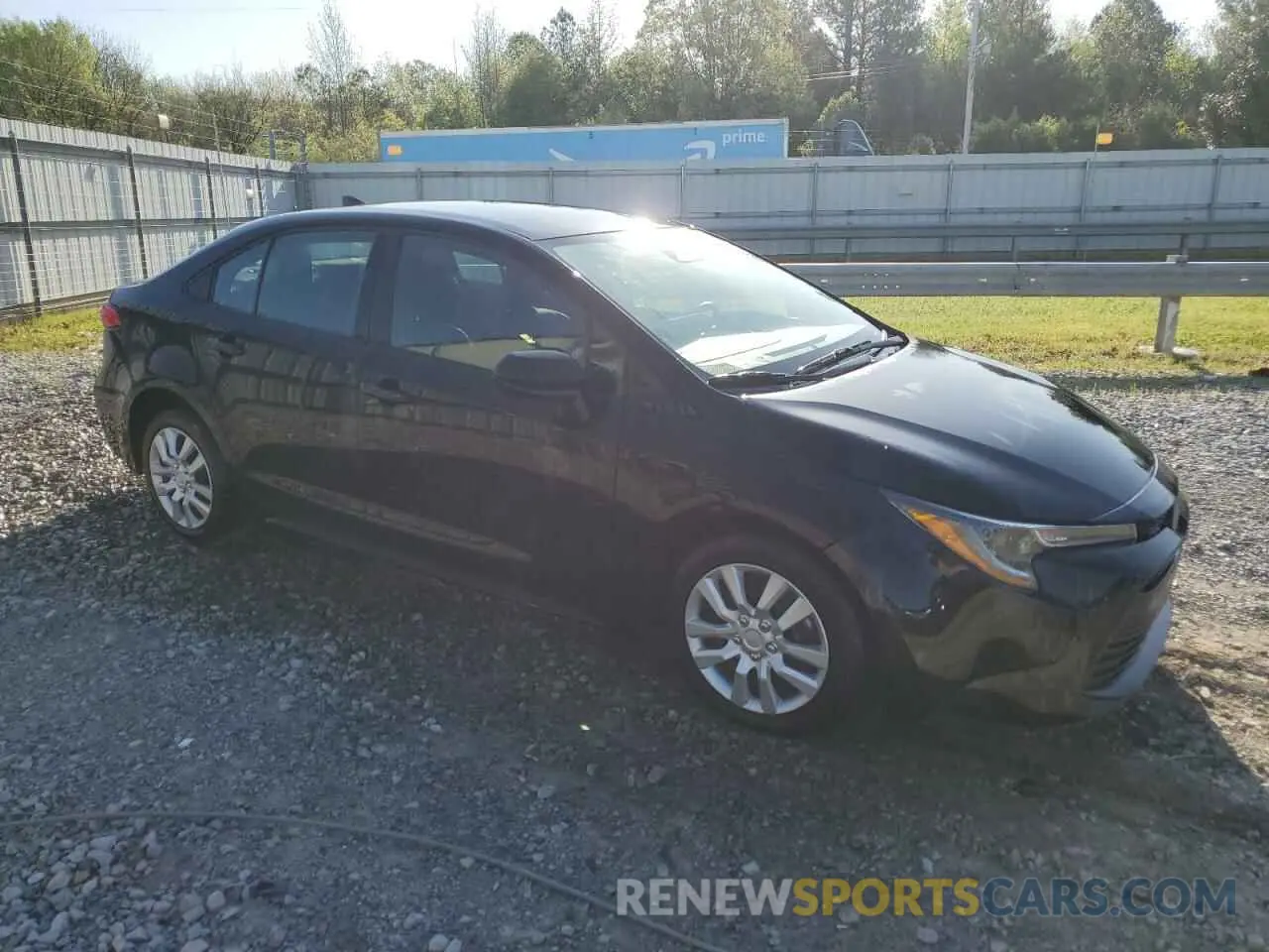 4 Photograph of a damaged car 5YFB4MDEXPP024915 TOYOTA COROLLA 2023