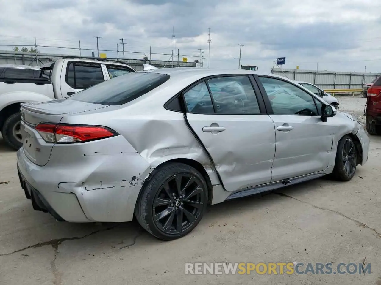 3 Photograph of a damaged car 5YFS4MCE0PP141291 TOYOTA COROLLA 2023