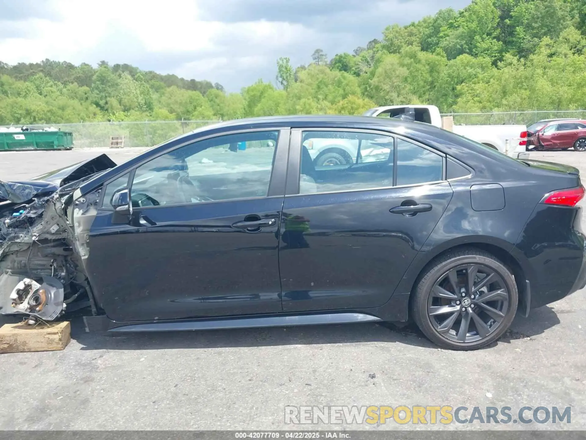 14 Photograph of a damaged car 5YFS4MCE0PP142053 TOYOTA COROLLA 2023