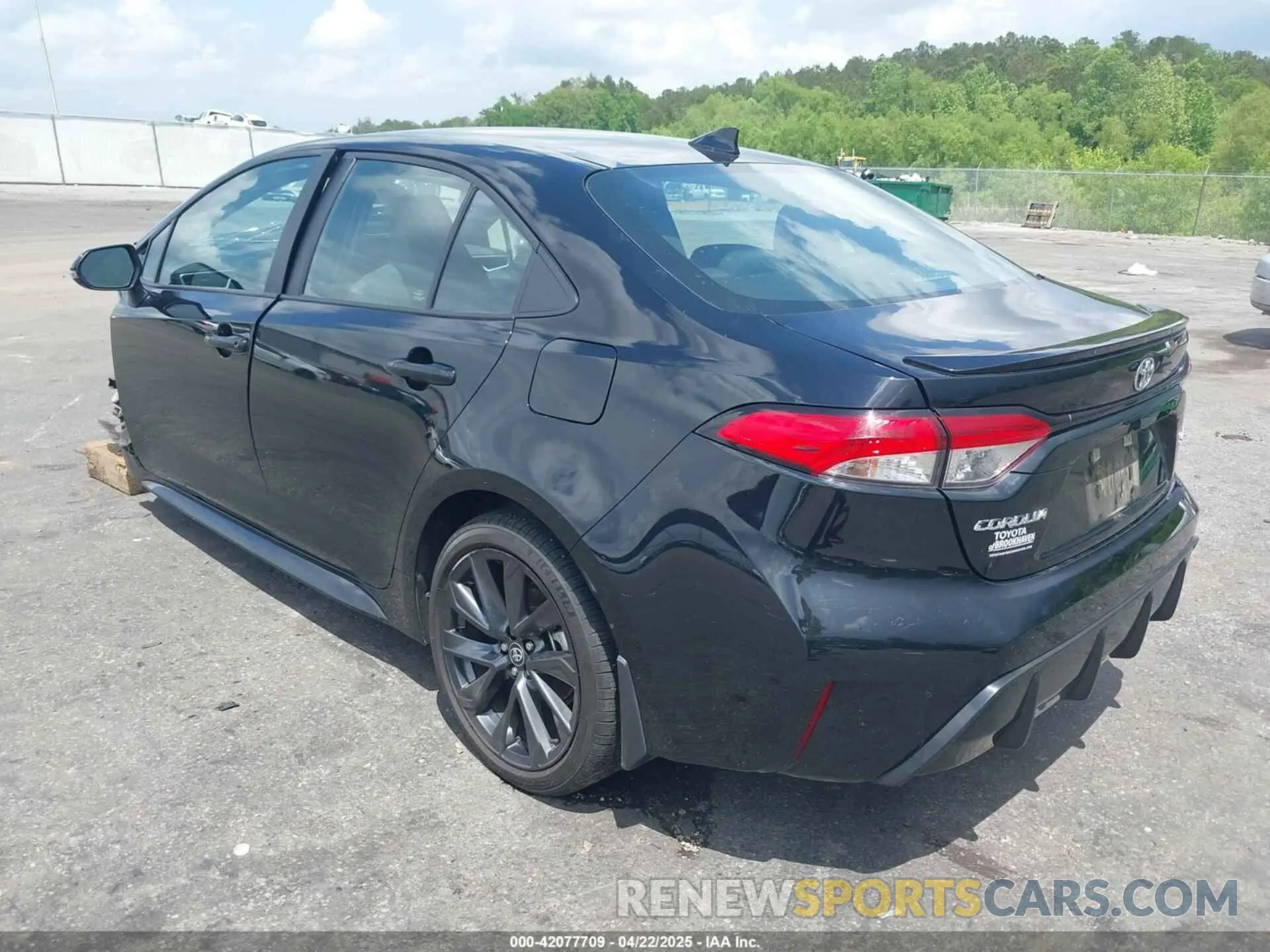 3 Photograph of a damaged car 5YFS4MCE0PP142053 TOYOTA COROLLA 2023