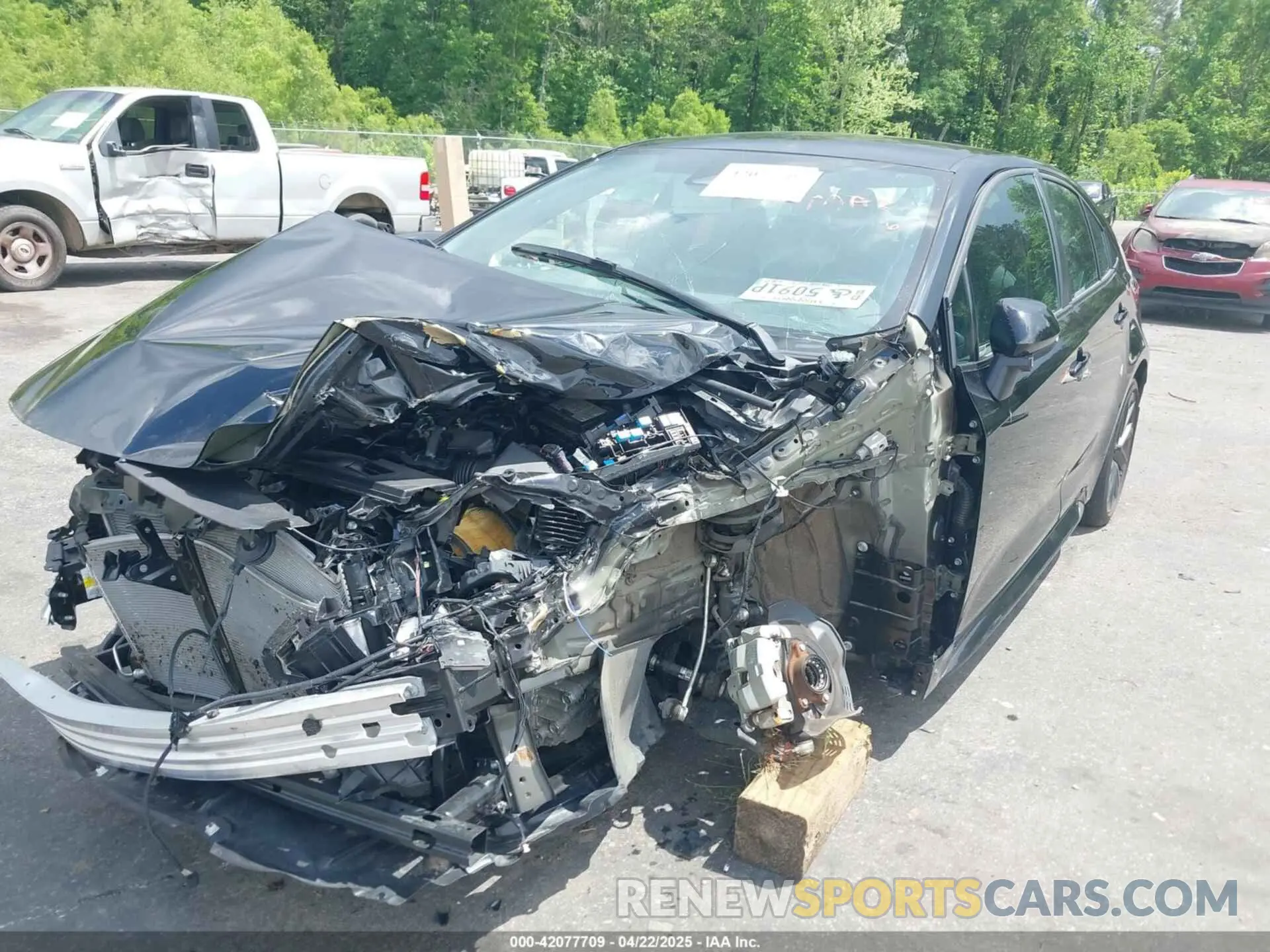 6 Photograph of a damaged car 5YFS4MCE0PP142053 TOYOTA COROLLA 2023