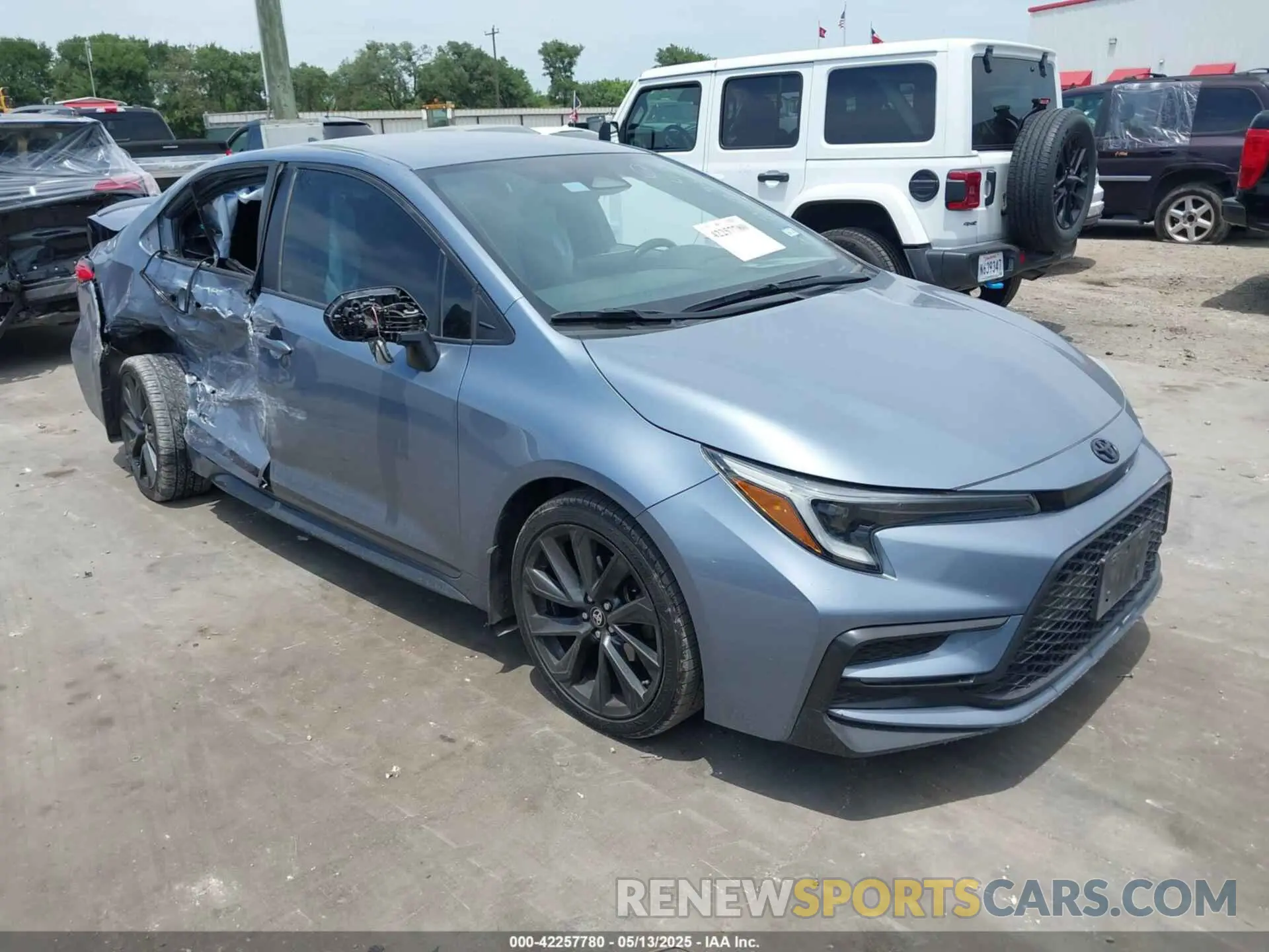 1 Photograph of a damaged car 5YFS4MCE0PP154865 TOYOTA COROLLA 2023