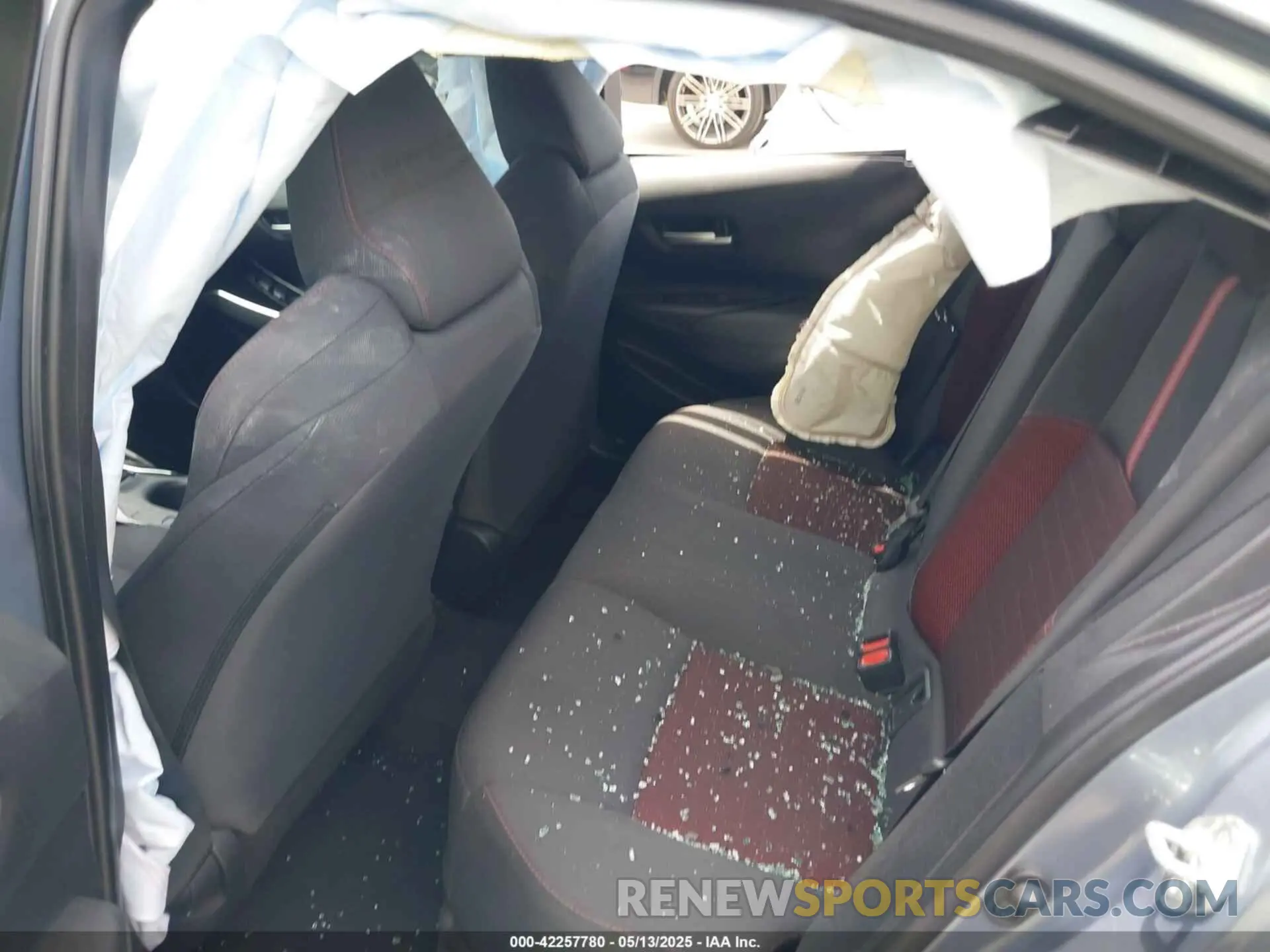 8 Photograph of a damaged car 5YFS4MCE0PP154865 TOYOTA COROLLA 2023
