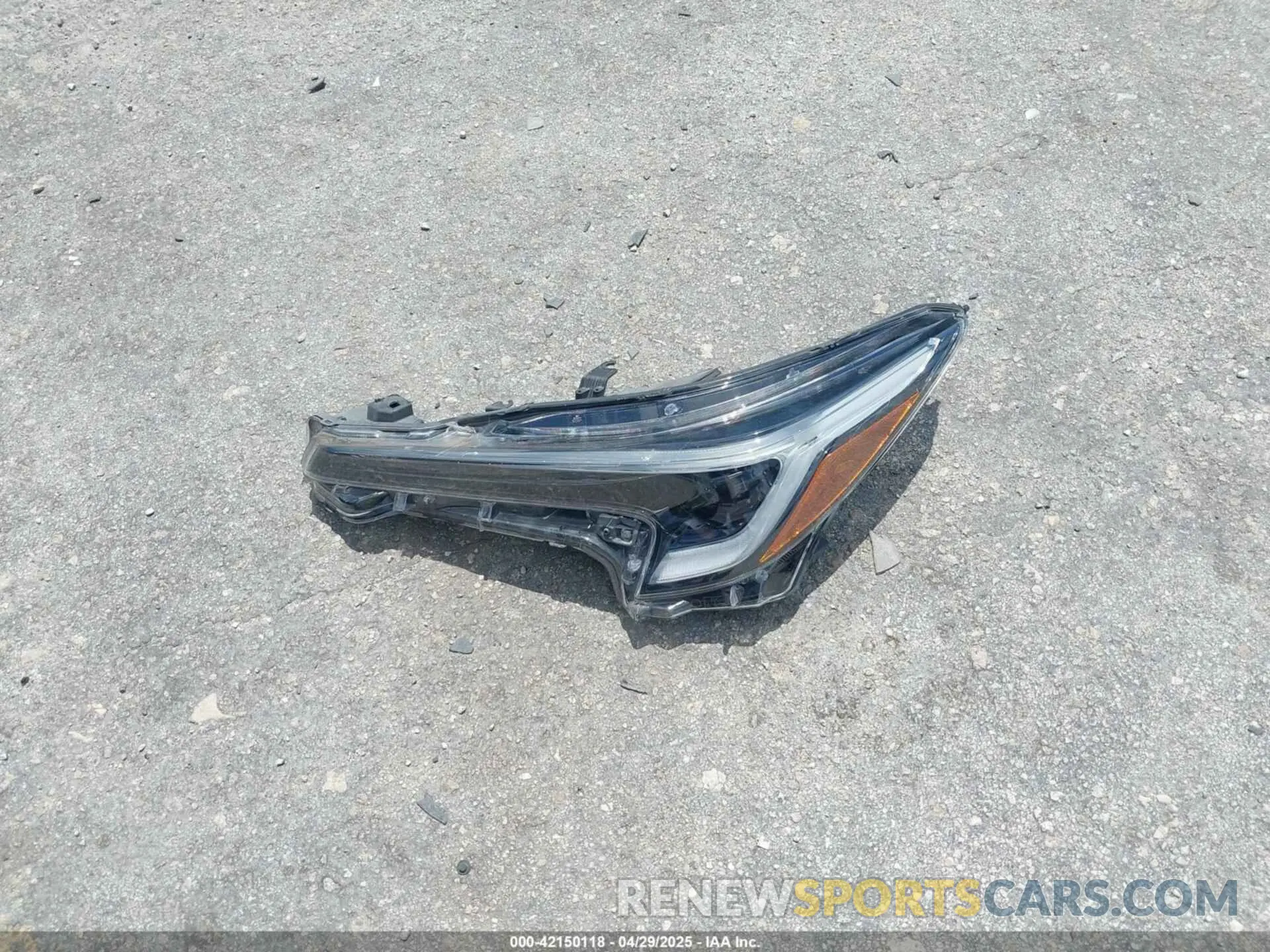 12 Photograph of a damaged car 5YFS4MCE1PP140537 TOYOTA COROLLA 2023