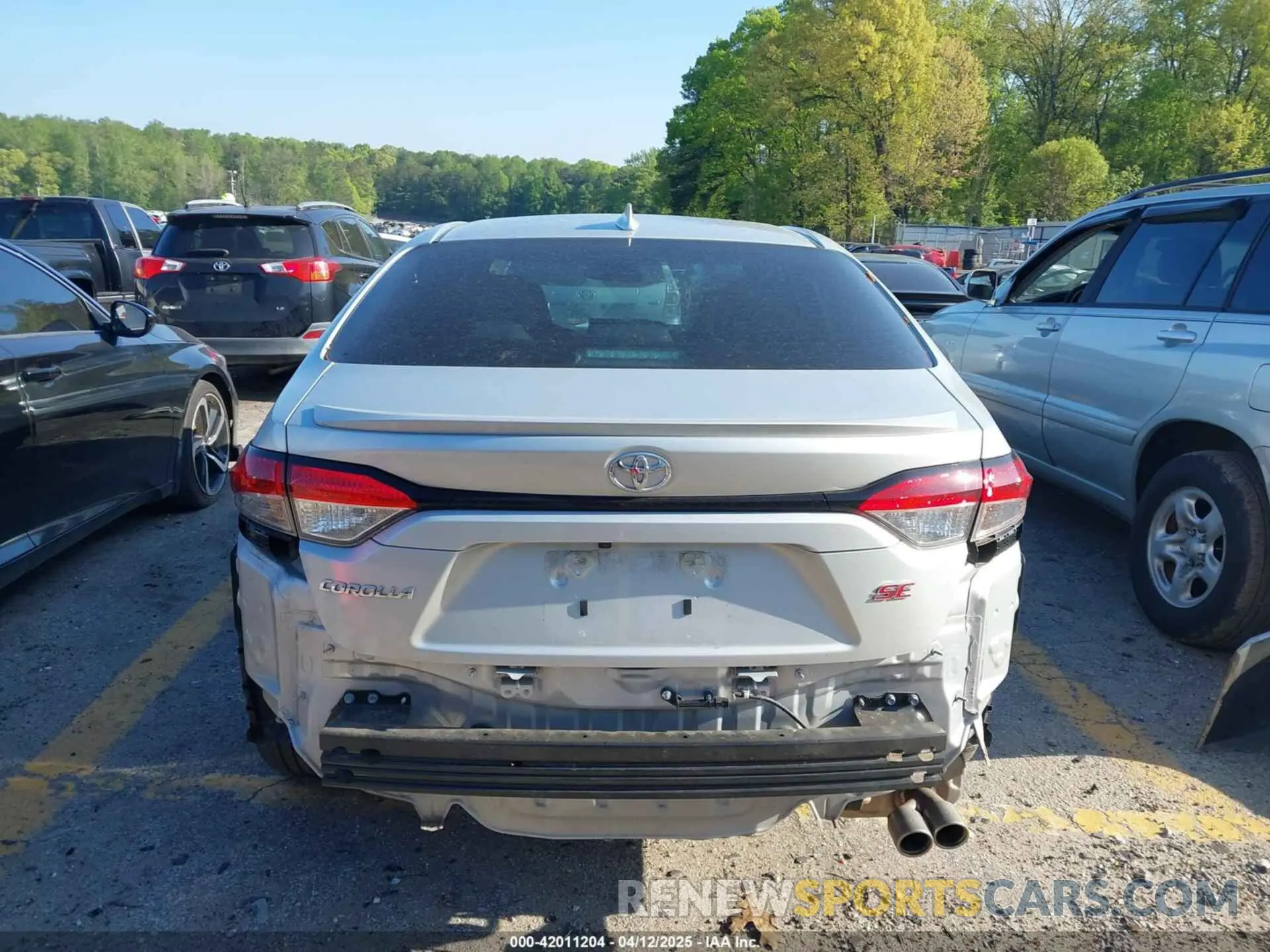 16 Photograph of a damaged car 5YFS4MCE2PP165964 TOYOTA COROLLA 2023