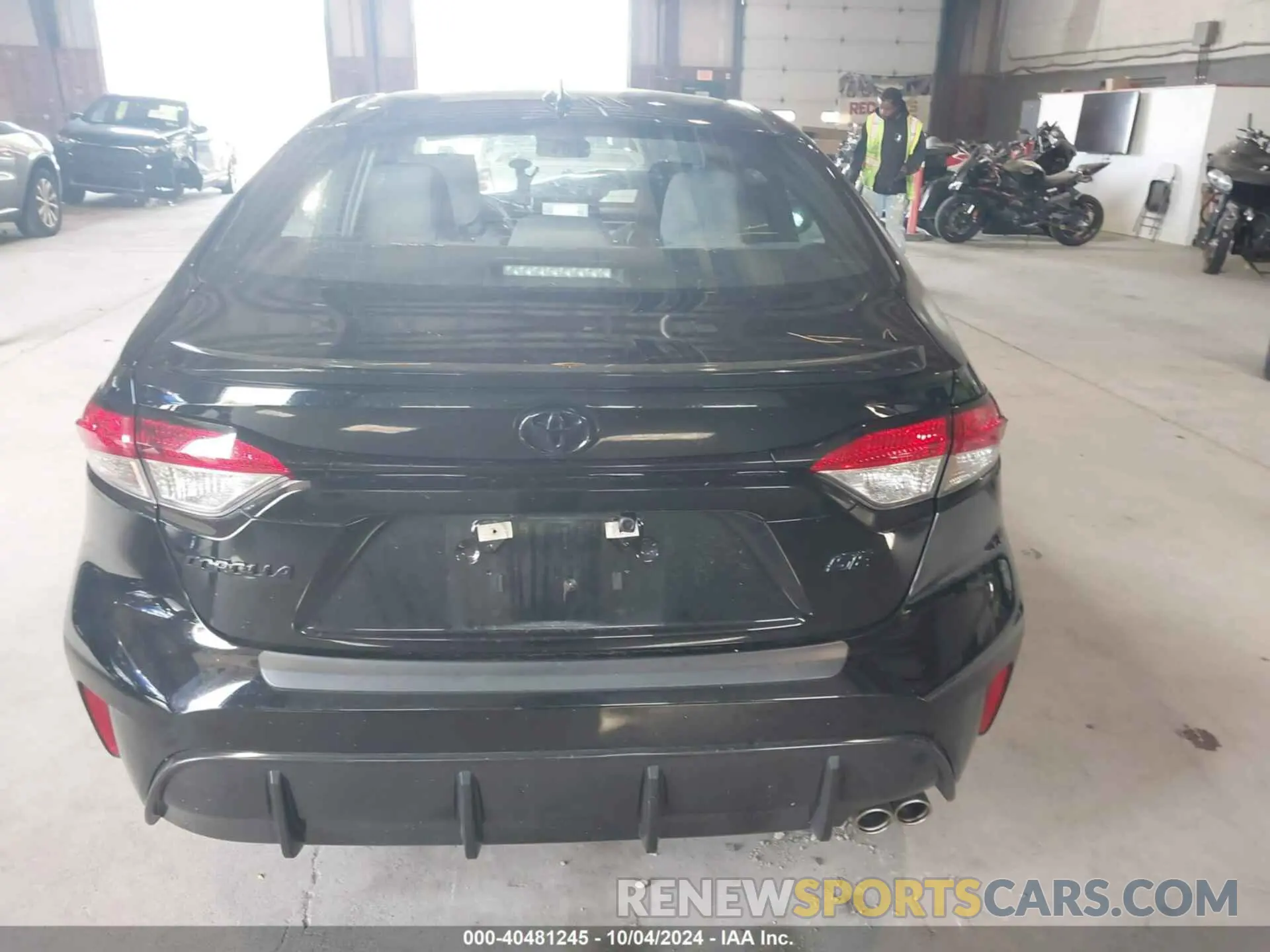 17 Photograph of a damaged car 5YFS4MCE3PP165505 TOYOTA COROLLA 2023