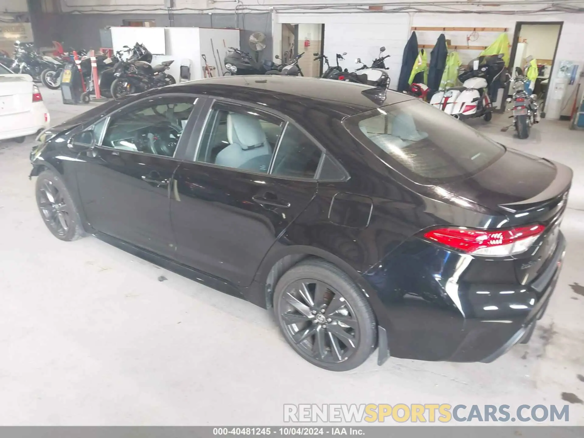 3 Photograph of a damaged car 5YFS4MCE3PP165505 TOYOTA COROLLA 2023