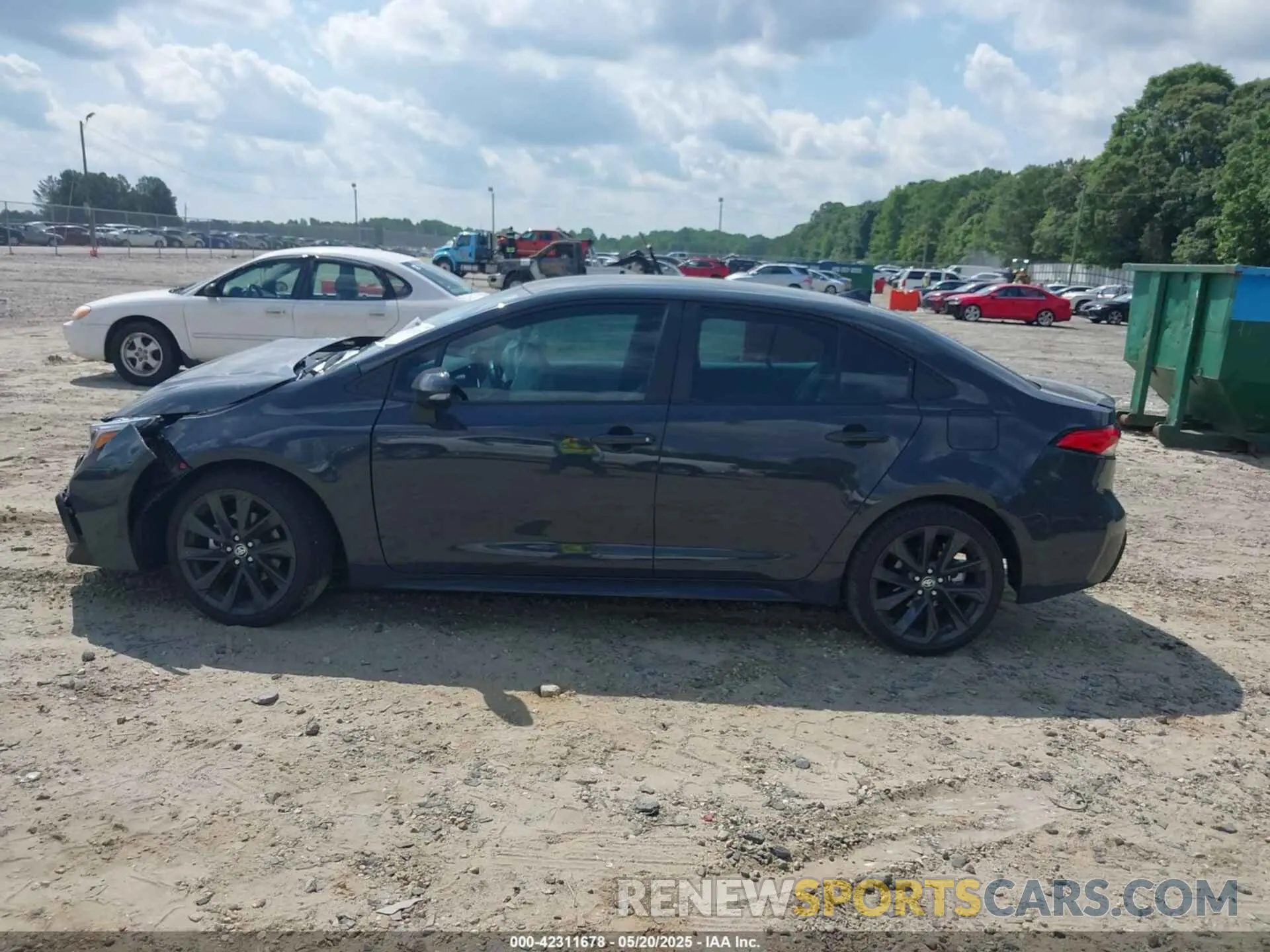 13 Photograph of a damaged car 5YFS4MCE4PP167652 TOYOTA COROLLA 2023
