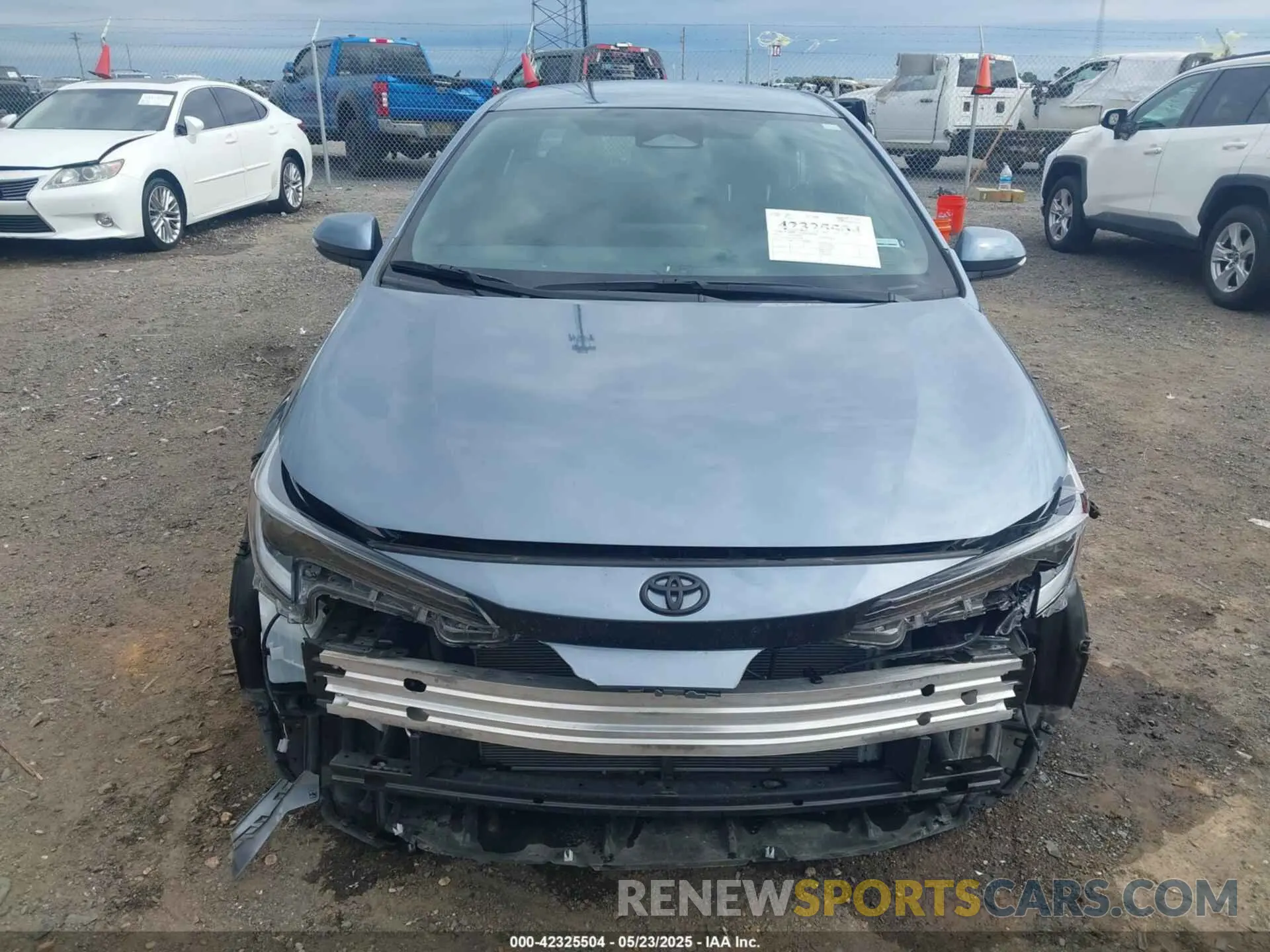 13 Photograph of a damaged car 5YFS4MCE5PP160290 TOYOTA COROLLA 2023