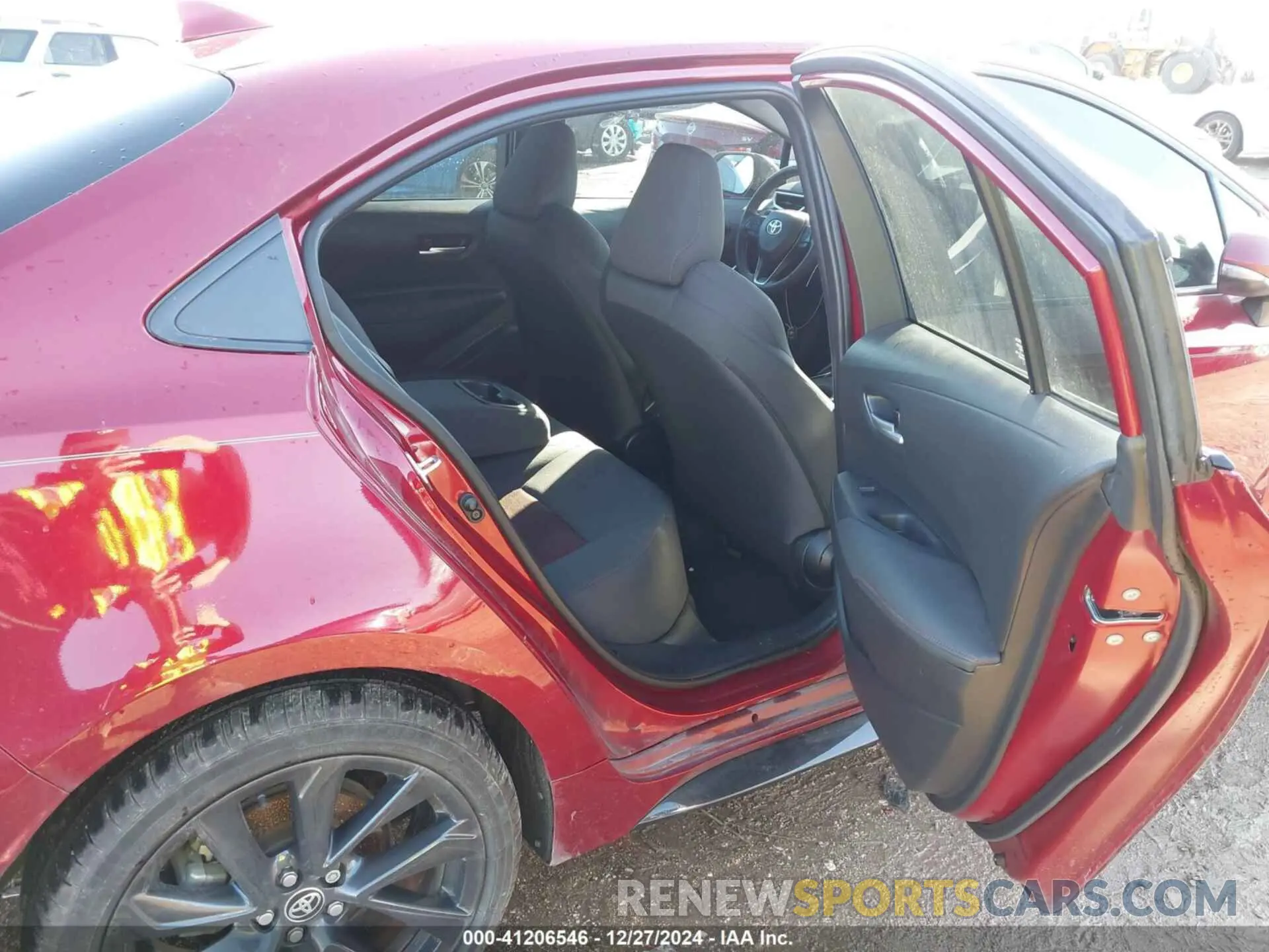 8 Photograph of a damaged car 5YFS4MCE7PP162333 TOYOTA COROLLA 2023