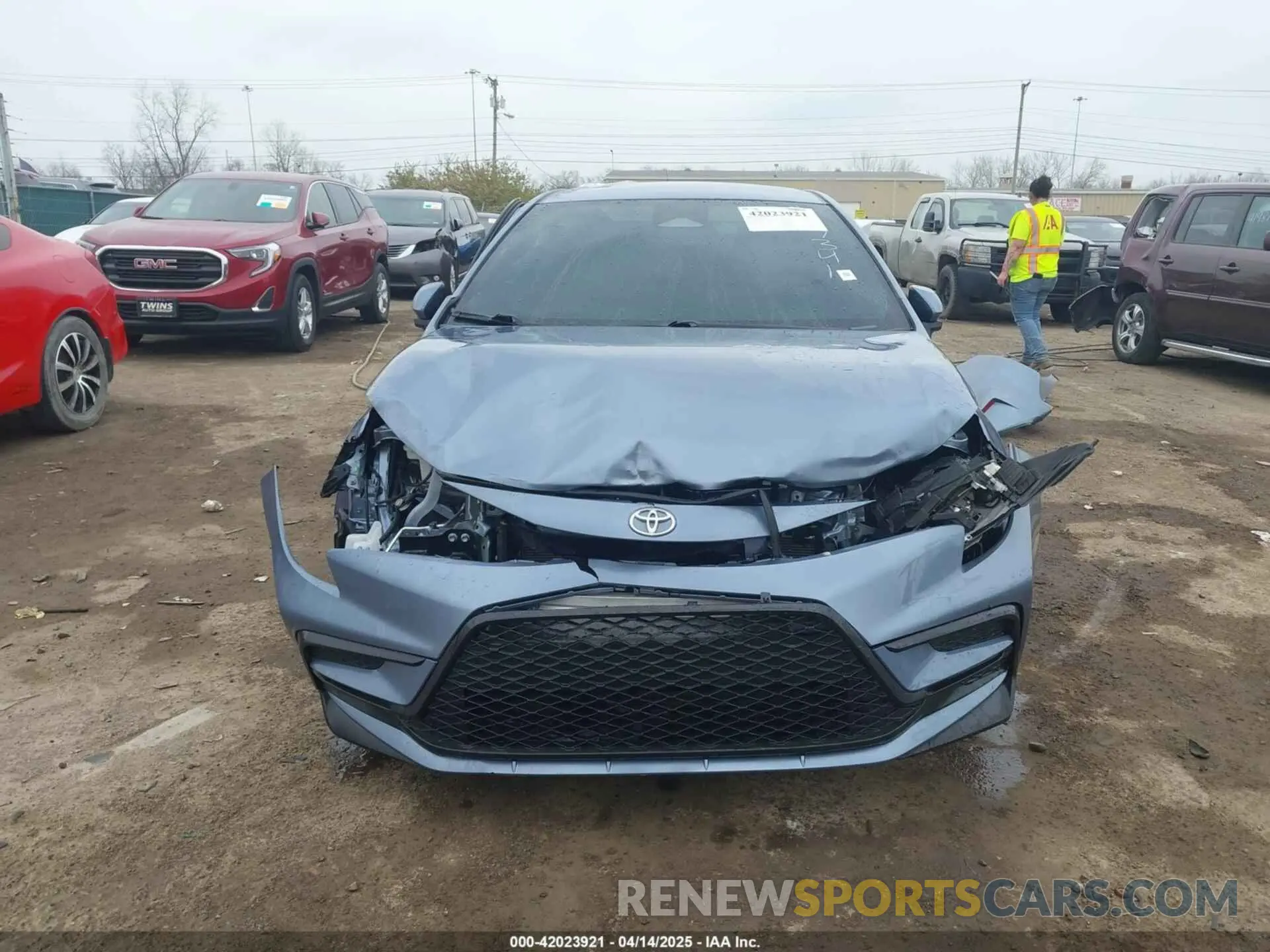 13 Фотография поврежденного автомобиля 5YFS4MCE8PP147341 TOYOTA COROLLA 2023