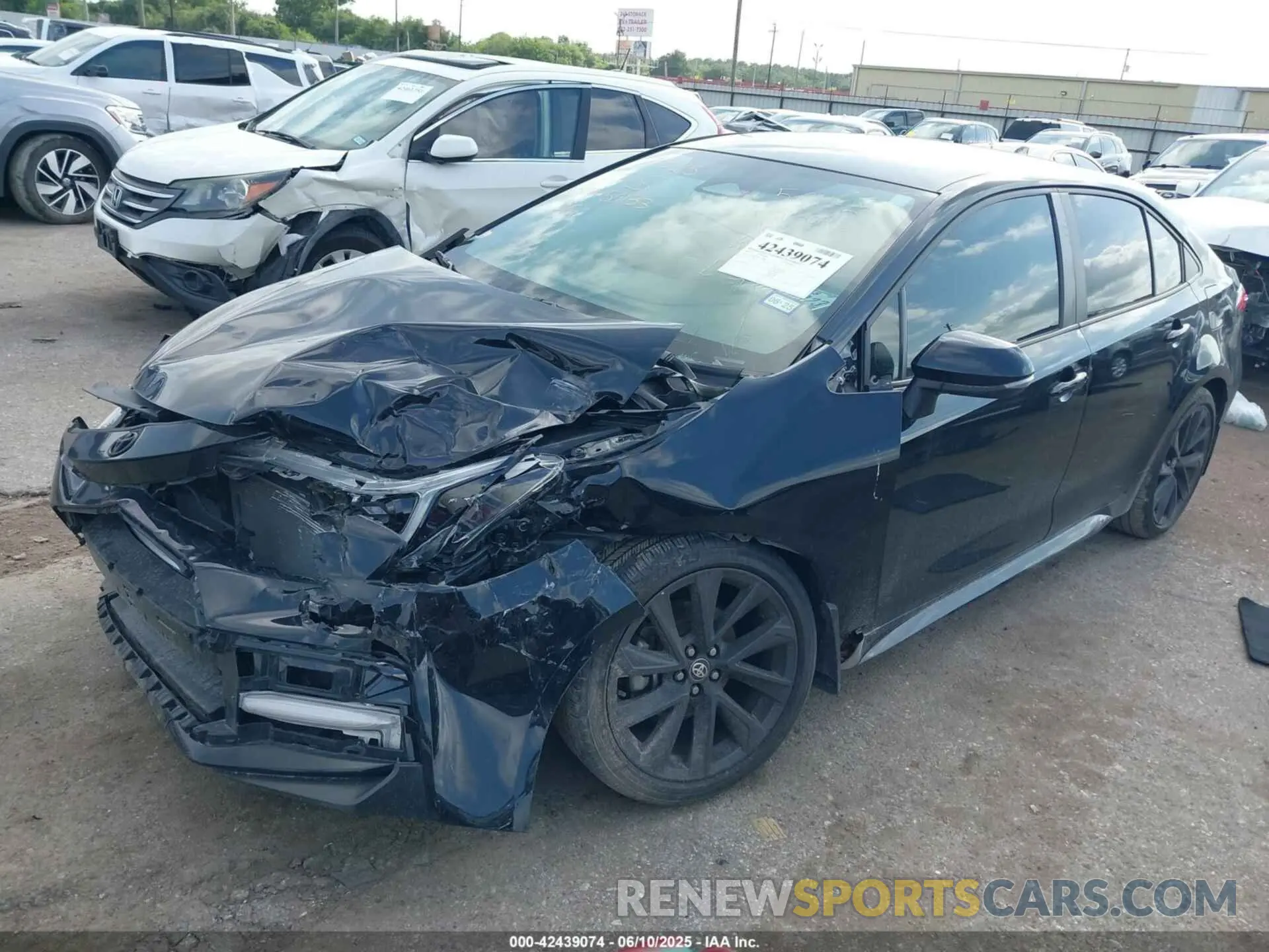 2 Photograph of a damaged car 5YFS4MCE8PP157884 TOYOTA COROLLA 2023