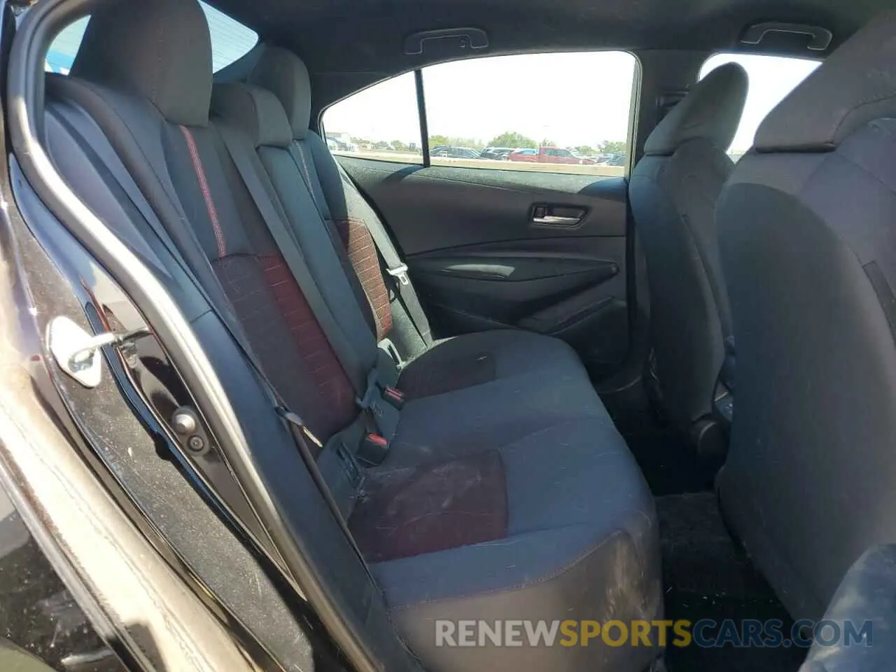 10 Photograph of a damaged car 5YFS4MCE8PP162390 TOYOTA COROLLA 2023