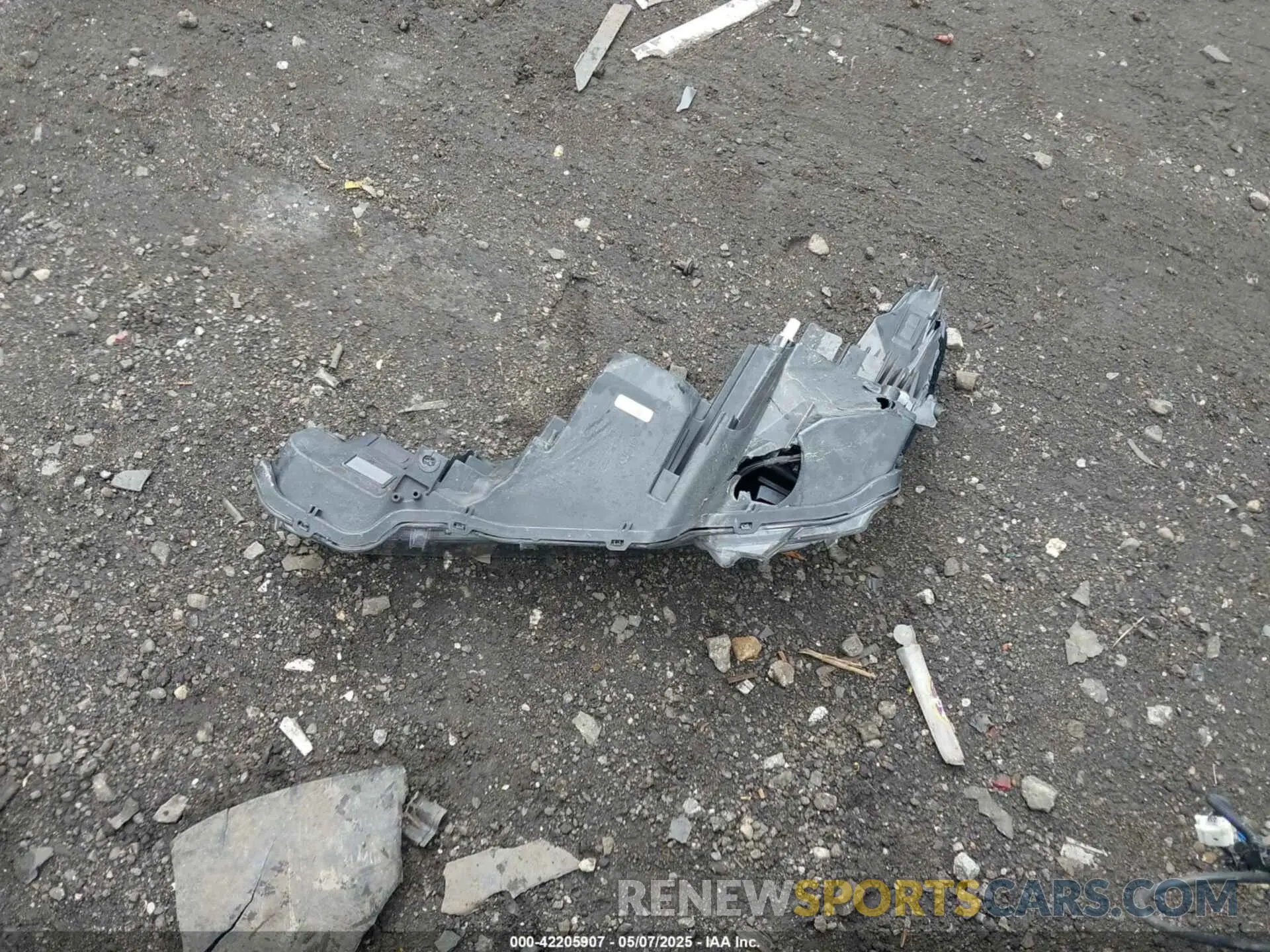 12 Photograph of a damaged car 5YFS4MCE9PP146988 TOYOTA COROLLA 2023
