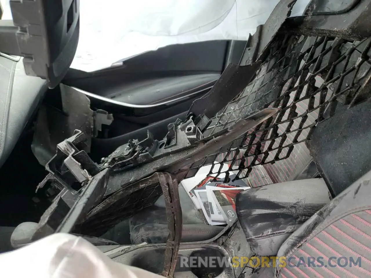 12 Photograph of a damaged car 5YFT4MCE7PP164216 TOYOTA COROLLA 2023
