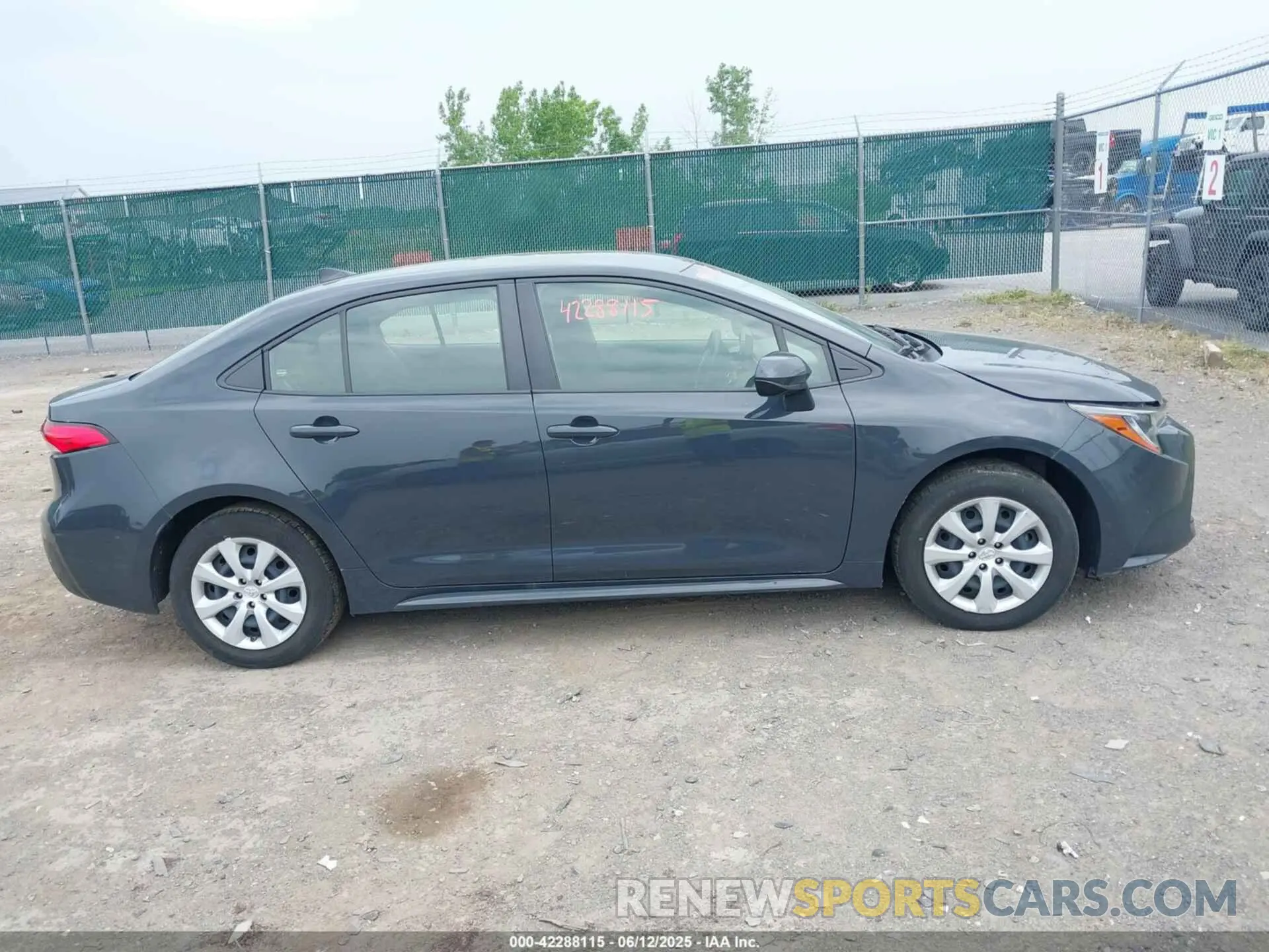 13 Фотография поврежденного автомобиля JTDB4MEE0P3000856 TOYOTA COROLLA 2023
