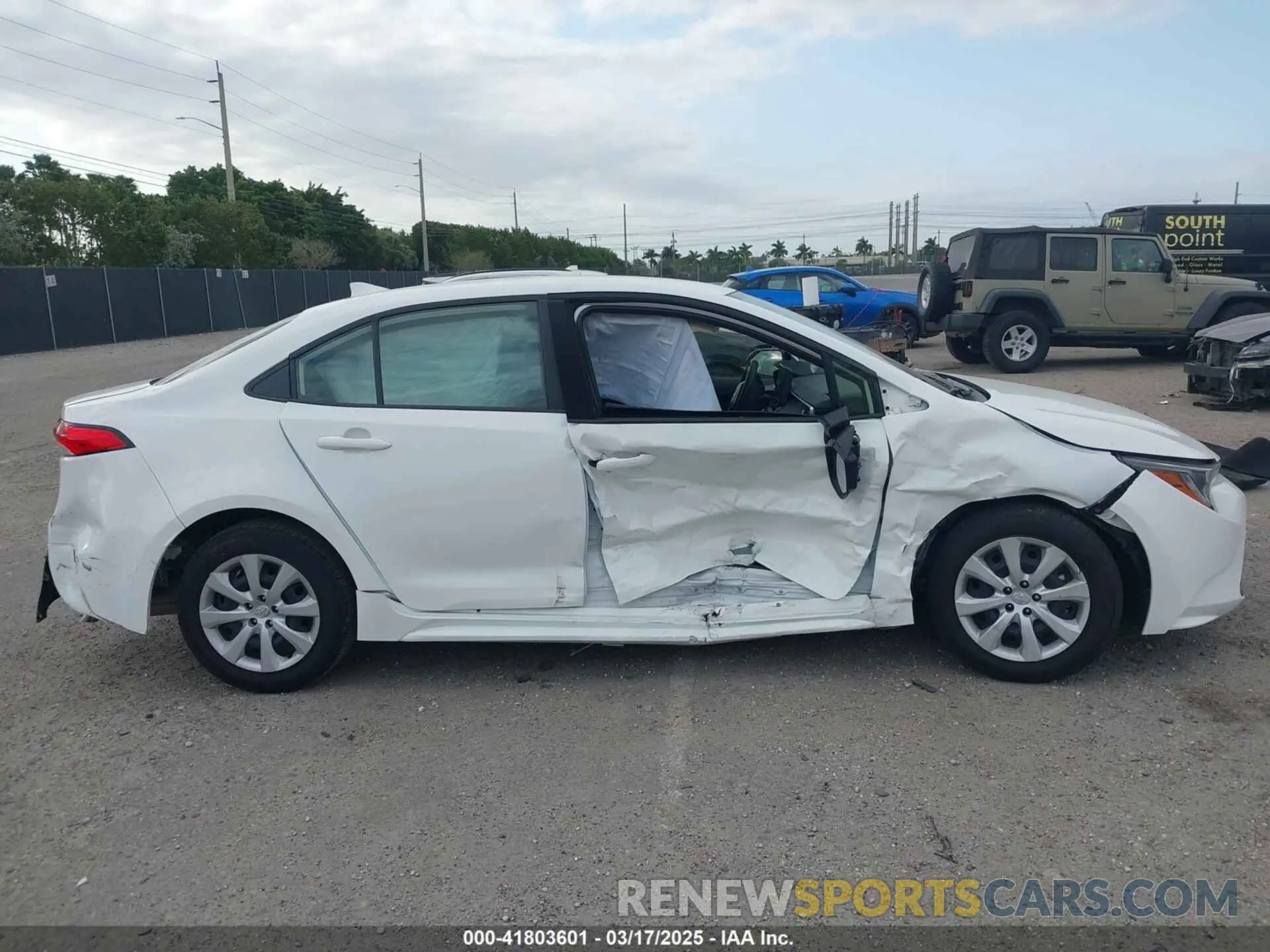 13 Фотография поврежденного автомобиля JTDB4MEE0P3012666 TOYOTA COROLLA 2023