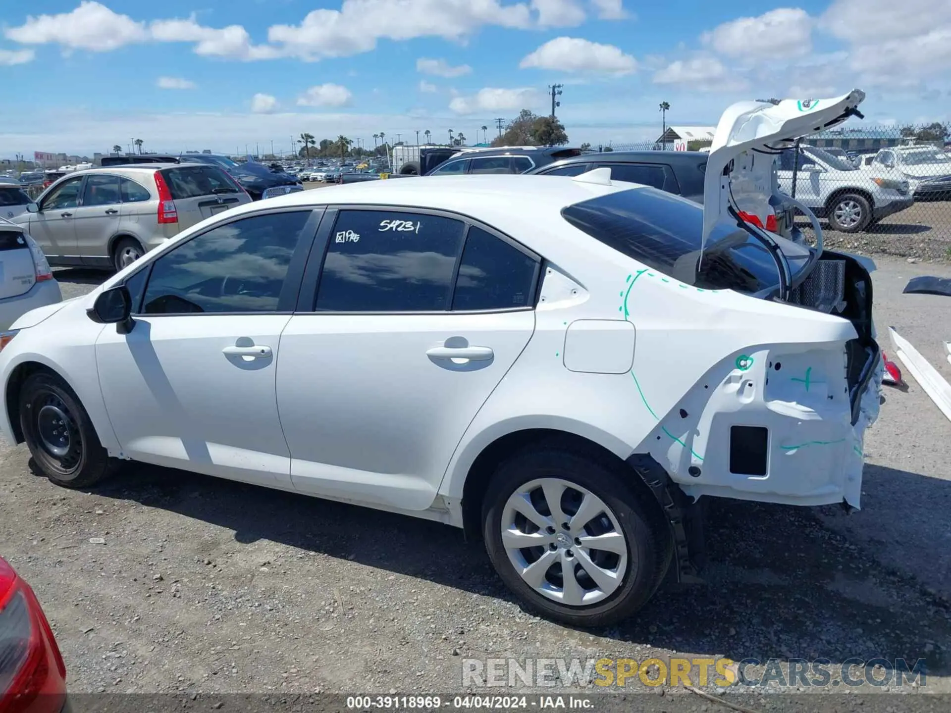 15 Фотография поврежденного автомобиля JTDB4MEE3P3015299 TOYOTA COROLLA 2023