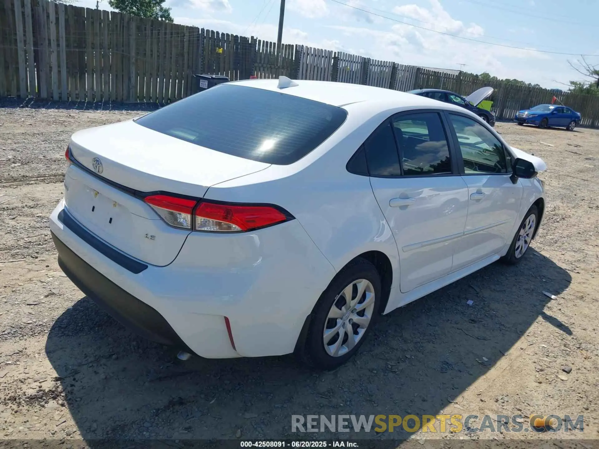 4 Photograph of a damaged car JTDB4MEE3PJ010261 TOYOTA COROLLA 2023