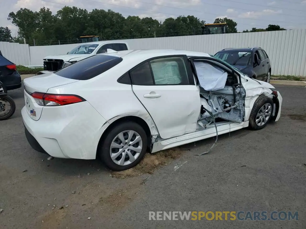 3 Photograph of a damaged car JTDB4MEE6PJ003028 TOYOTA COROLLA 2023
