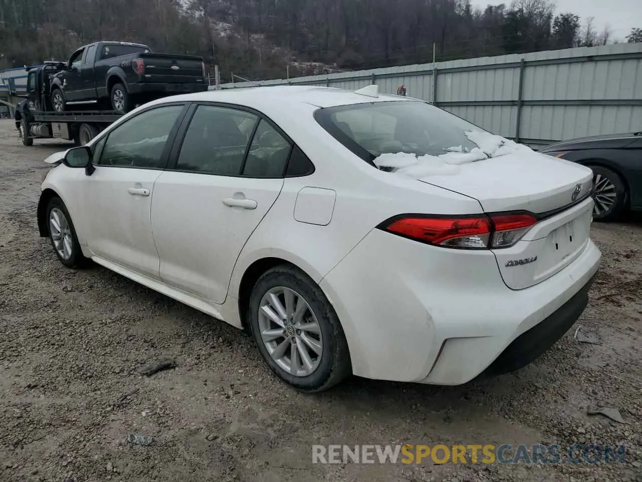 2 Photograph of a damaged car JTDB4MEE6PJ003126 TOYOTA COROLLA 2023