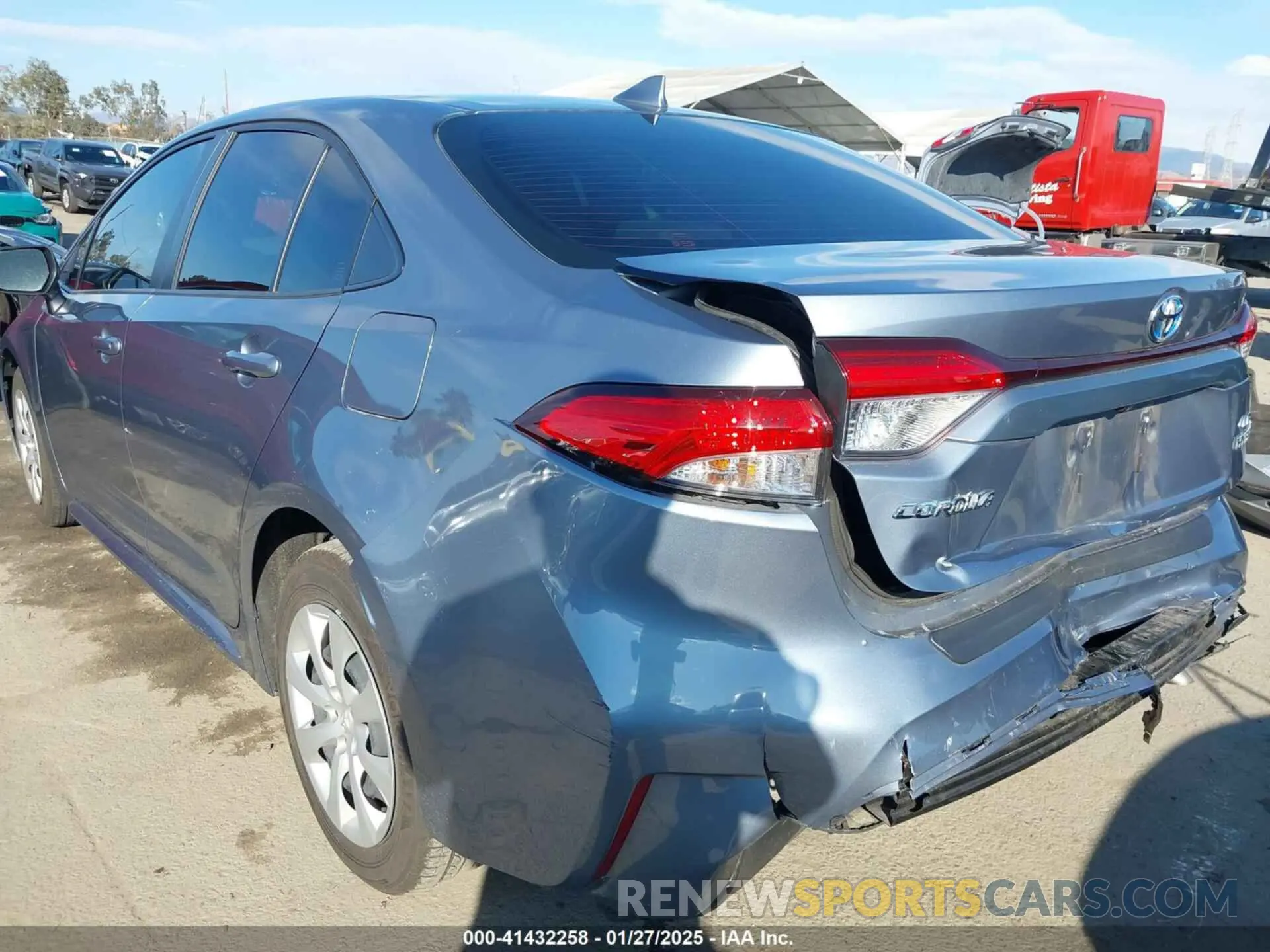 3 Photograph of a damaged car JTDBCMFE1PJ005108 TOYOTA COROLLA 2023