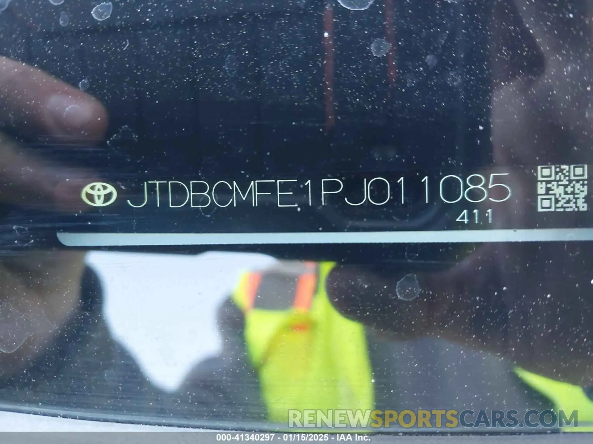 9 Photograph of a damaged car JTDBCMFE1PJ011085 TOYOTA COROLLA 2023