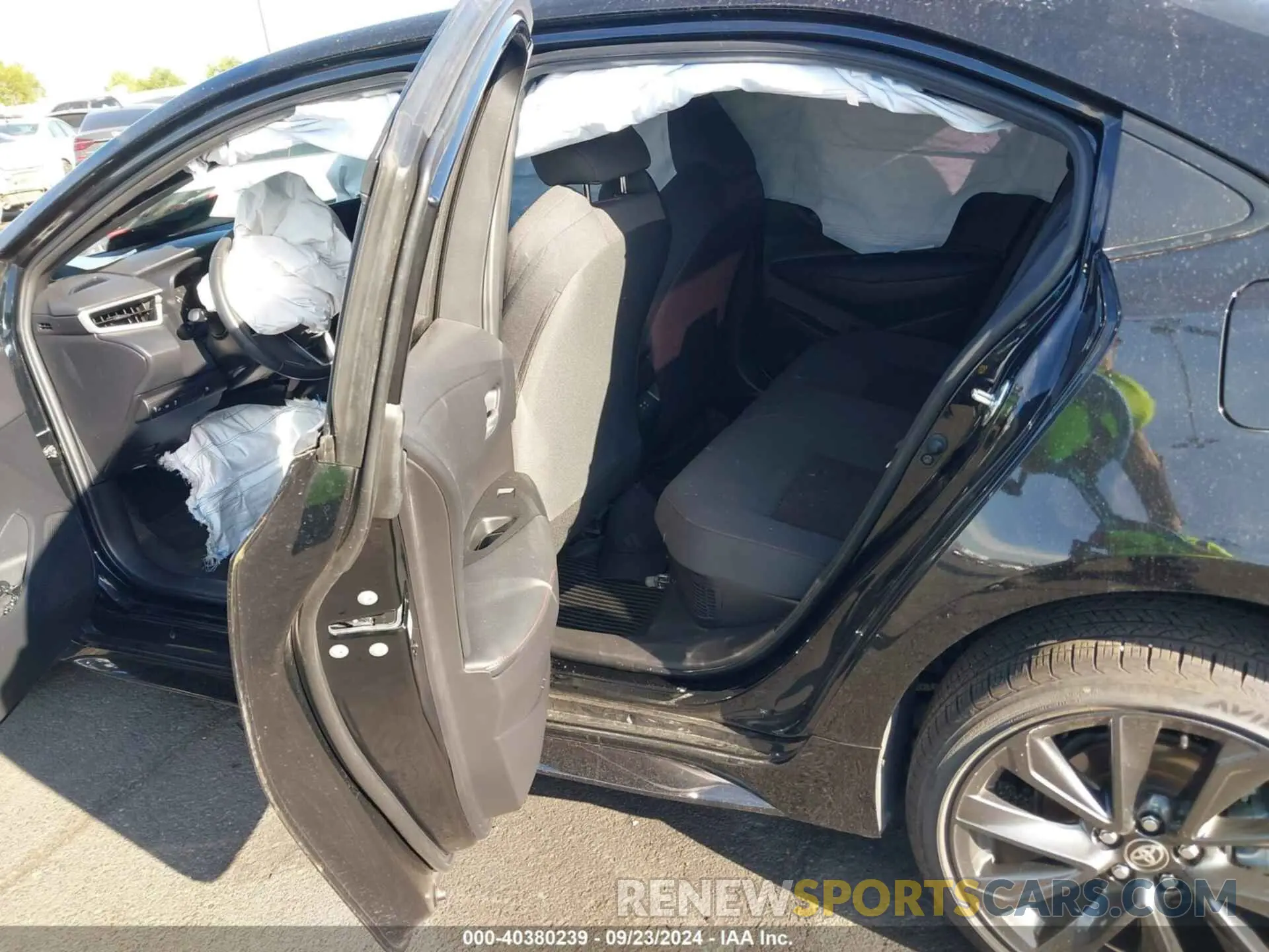 8 Фотография поврежденного автомобиля JTDBCMFE2P3001444 TOYOTA COROLLA 2023