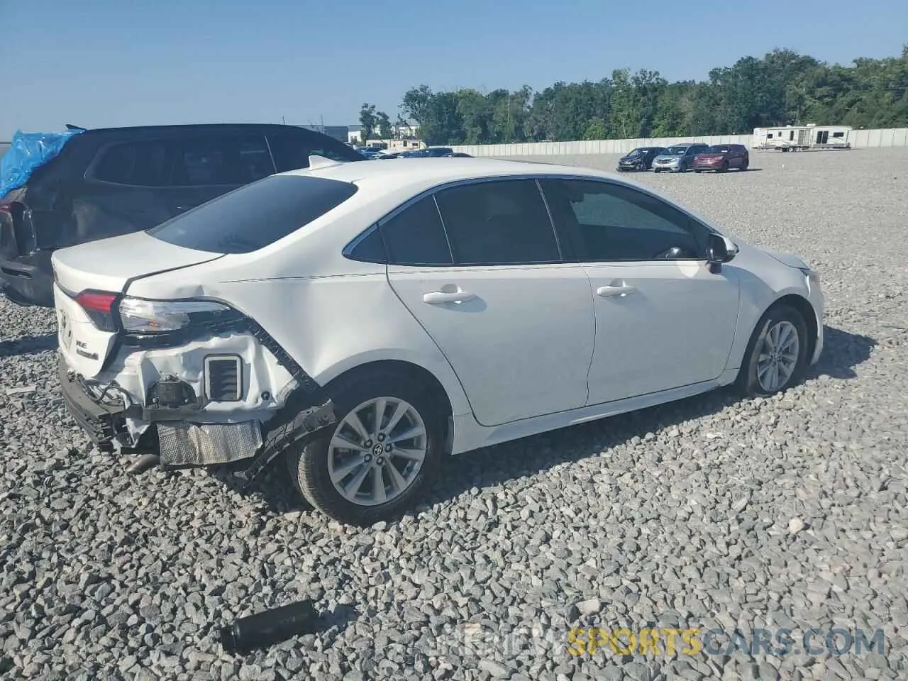 3 Photograph of a damaged car JTDBCMFE2P3025808 TOYOTA COROLLA 2023
