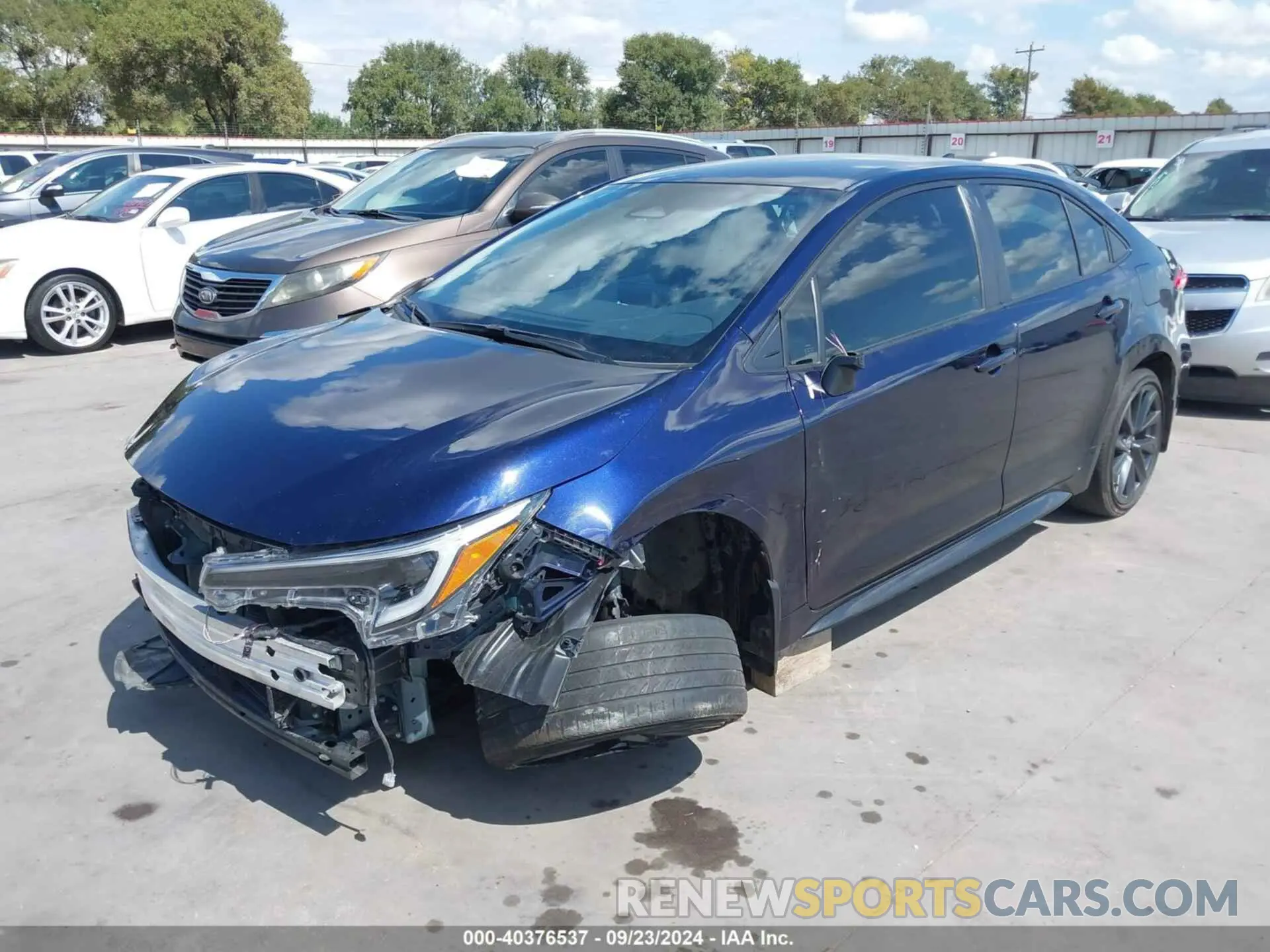 2 Фотография поврежденного автомобиля JTDBCMFE2PJ003920 TOYOTA COROLLA 2023