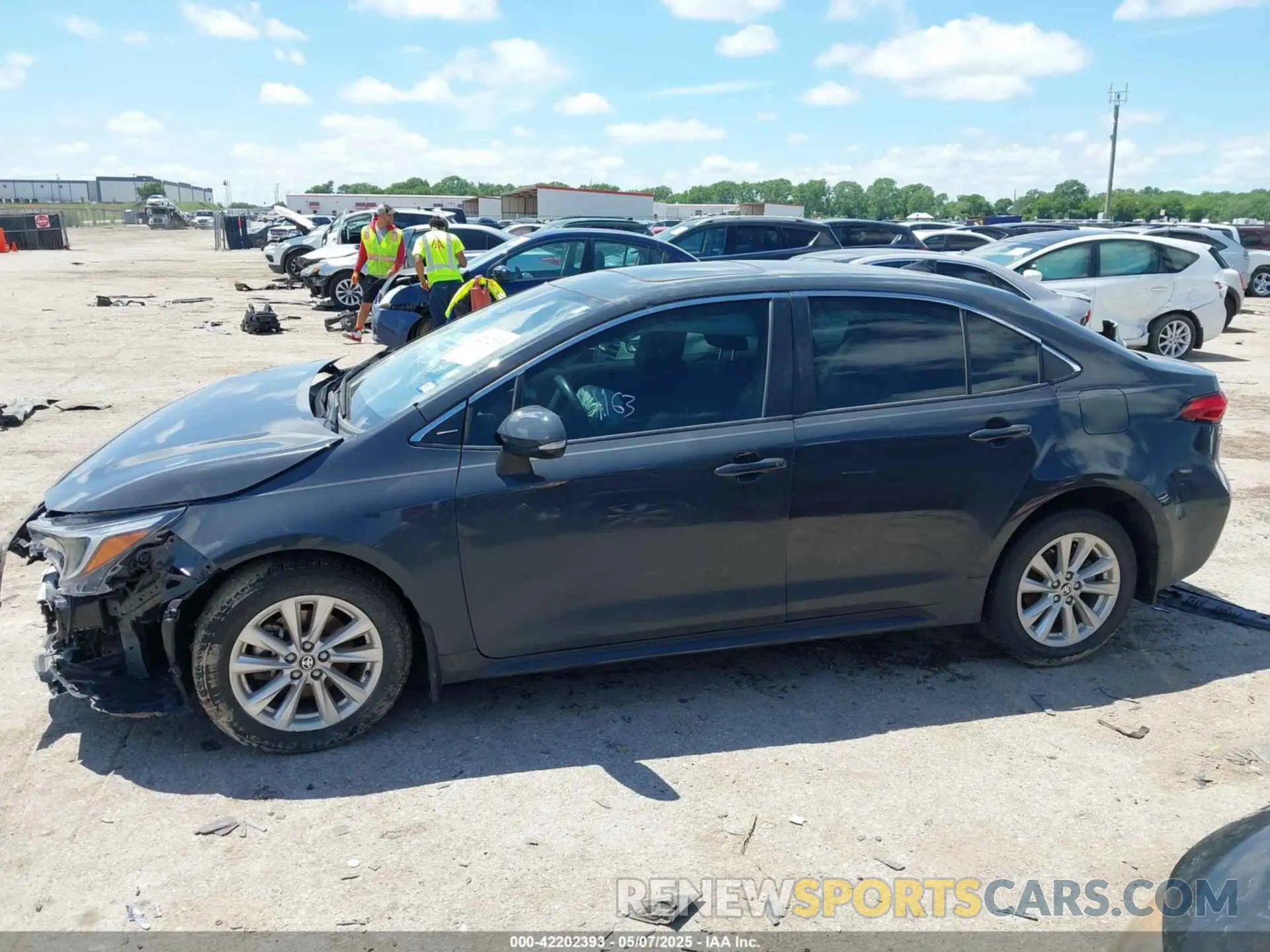 13 Photograph of a damaged car JTDBCMFE4P3003311 TOYOTA COROLLA 2023
