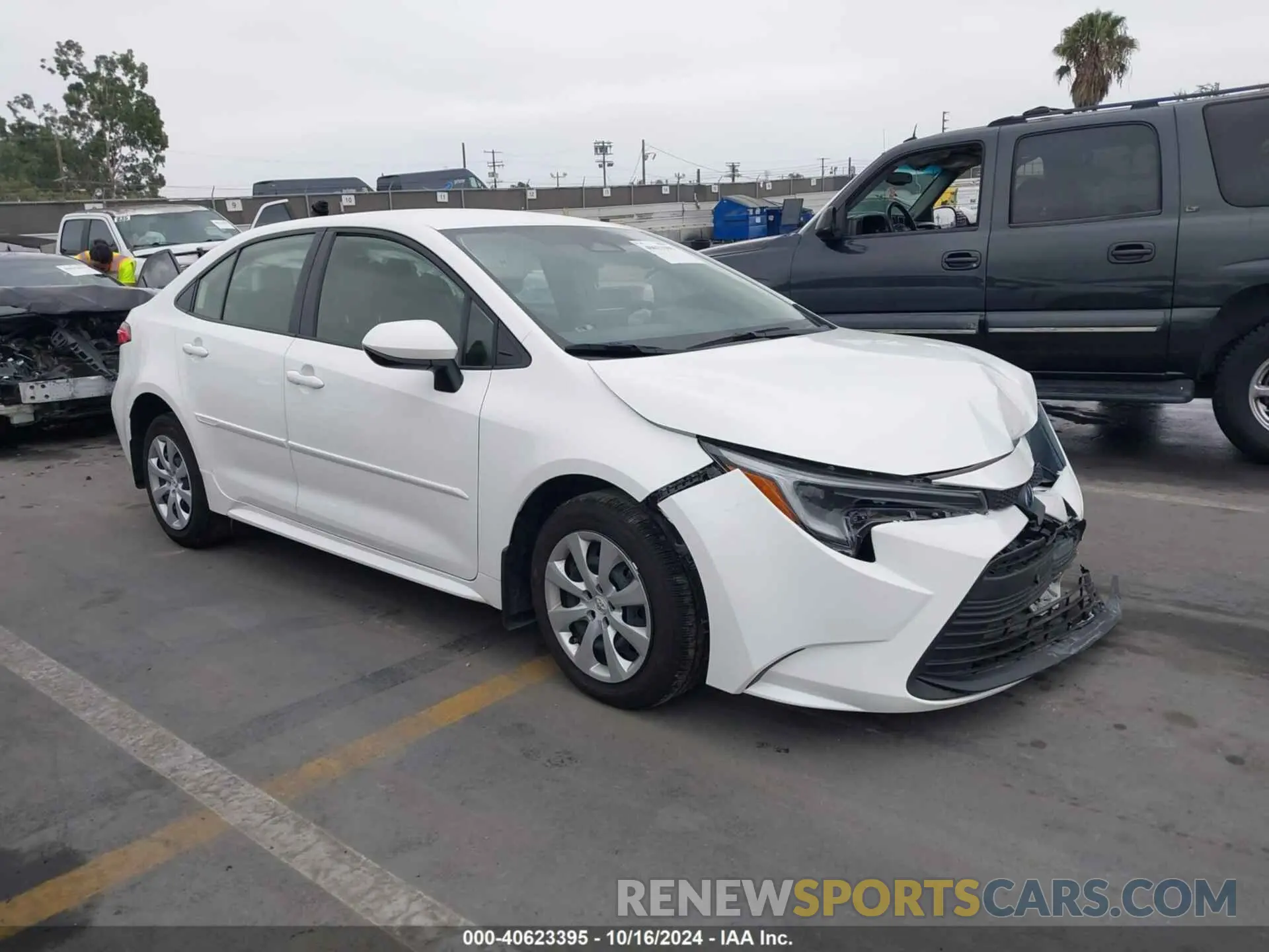 1 Photograph of a damaged car JTDBCMFE5P3014947 TOYOTA COROLLA 2023