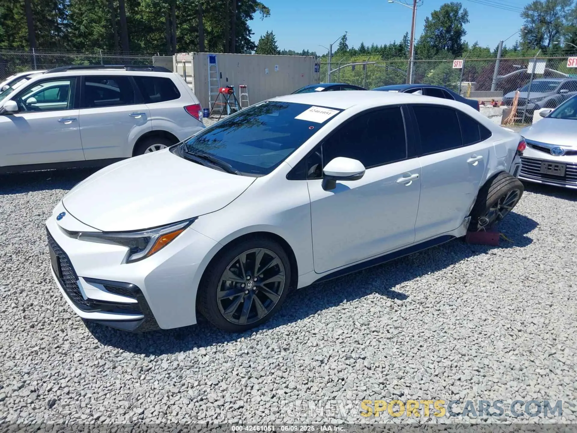 2 Фотография поврежденного автомобиля JTDBCMFE5P3015290 TOYOTA COROLLA 2023