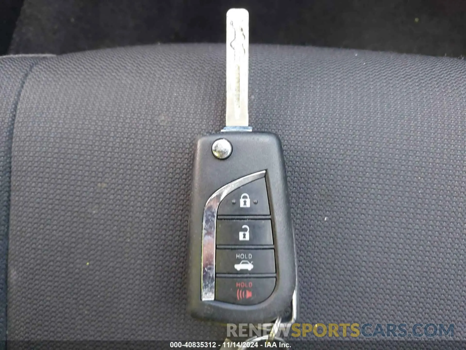 11 Фотография поврежденного автомобиля JTDBCMFE6PJ003256 TOYOTA COROLLA 2023