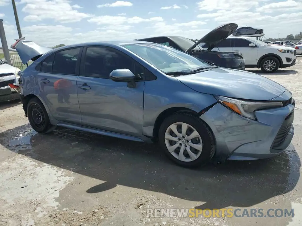 4 Photograph of a damaged car JTDBCMFE6PJ015634 TOYOTA COROLLA 2023